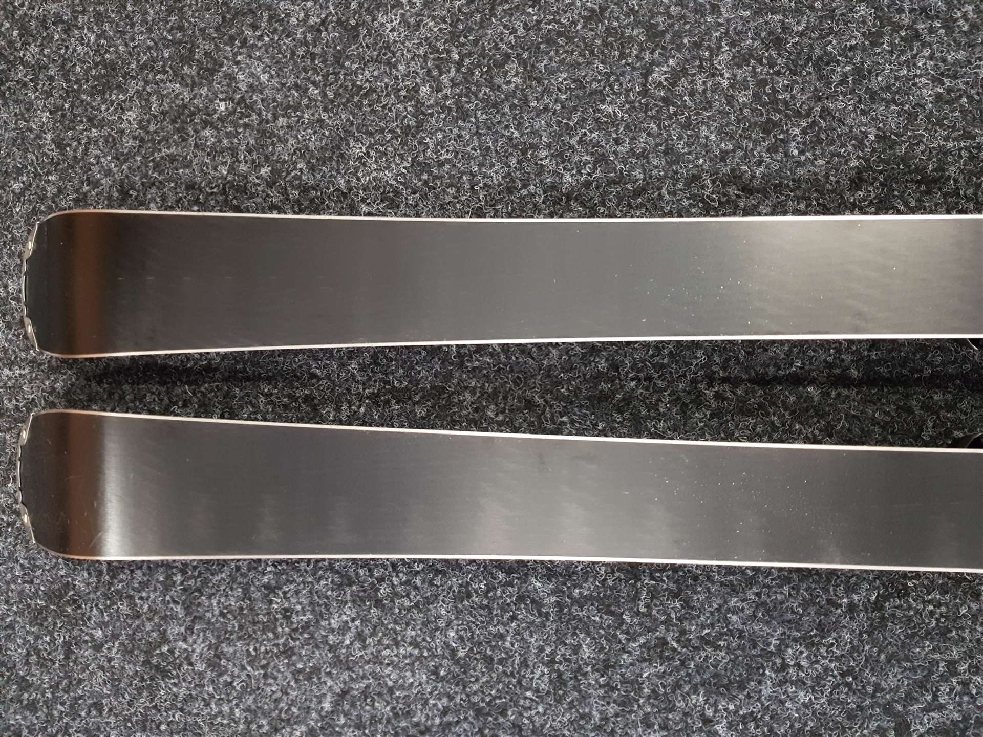 Použité lyže FISCHER RC4 The Curv Pro  + viazanie Fischer FS 7.0