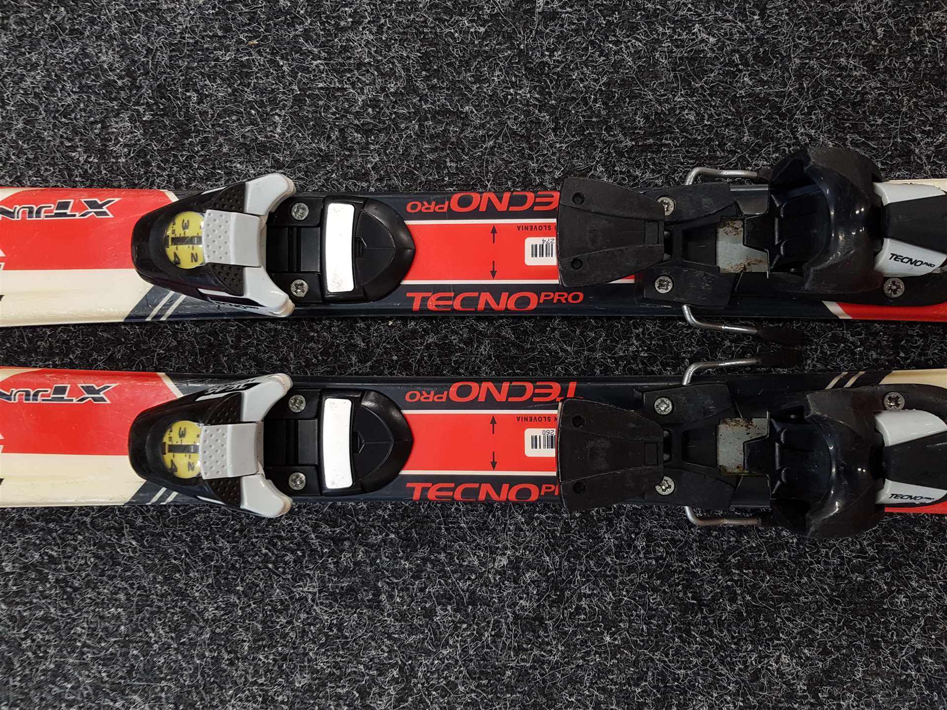 Použité lyže TecnoPro XT-Junior
