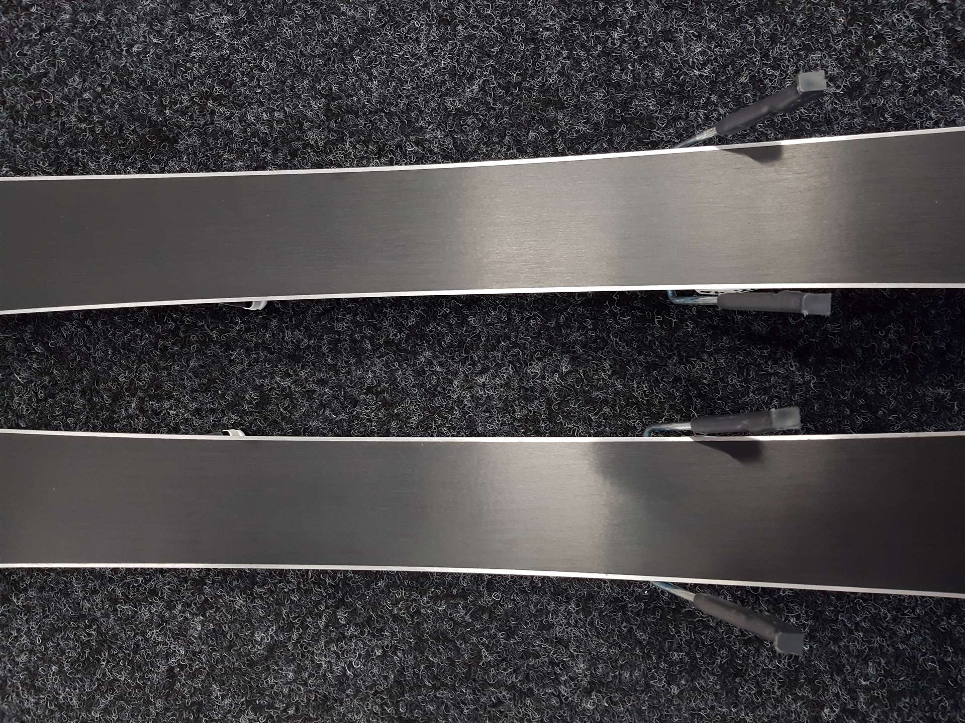 Použité lyže TECNOPRO Sweety  + viazanie Tecnopro TC 4.5