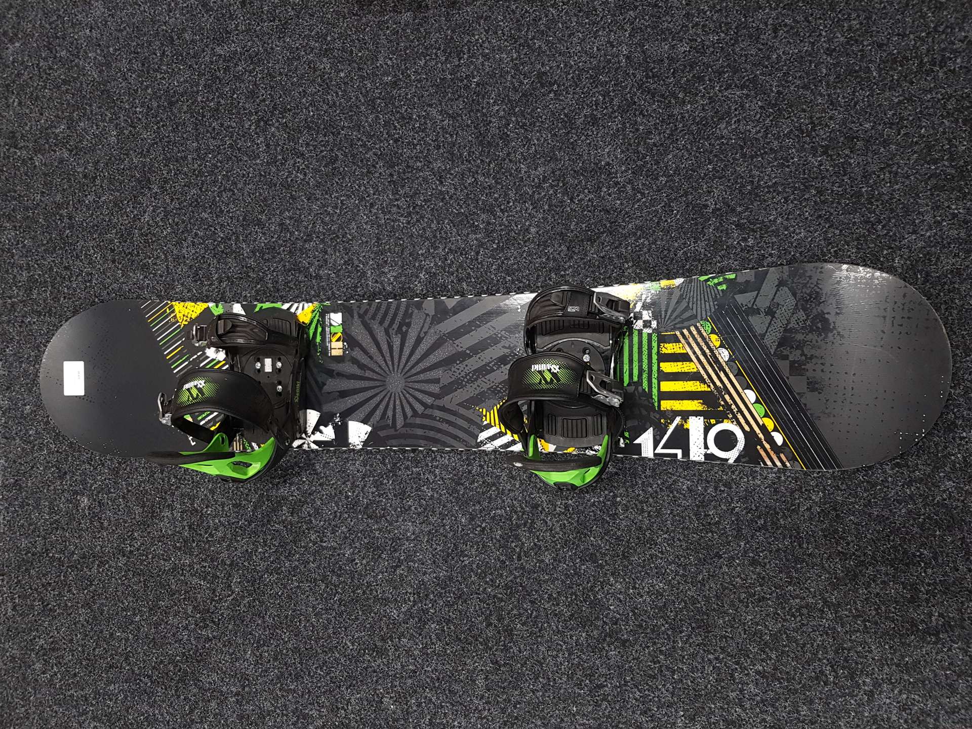 Použitý snowboard VOLKL Dish + viazanie Volkl veľkosť M