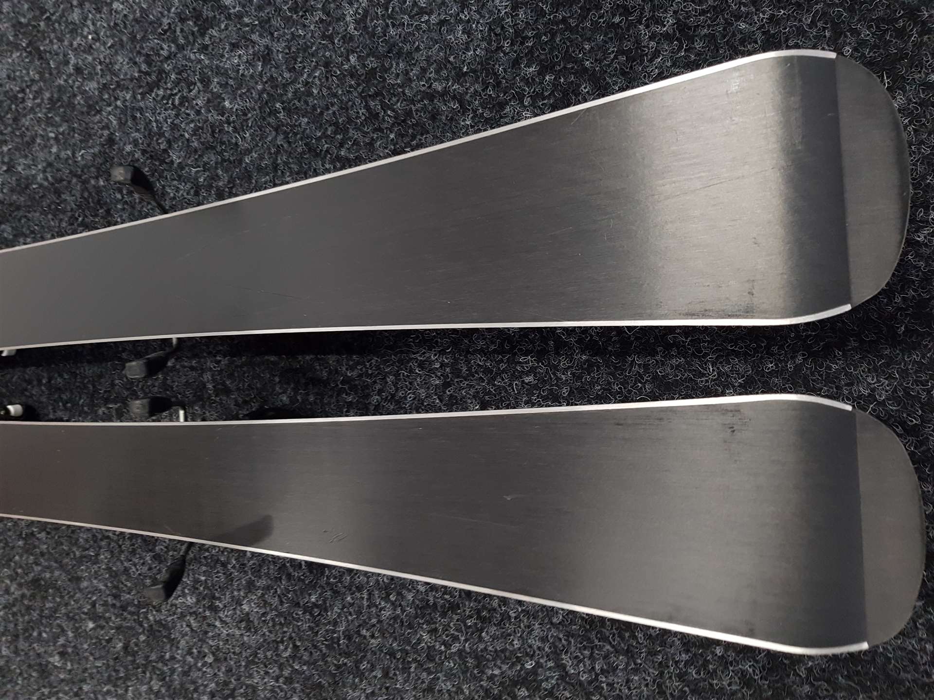 Použité lyže ELAN Maxx + viazanie Elan 4.5 AC