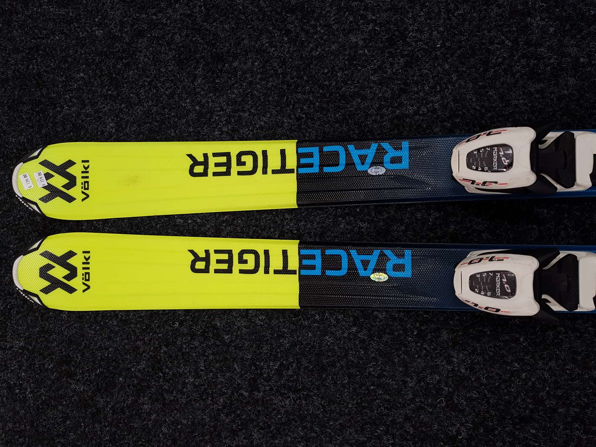 Použité lyže VOLKL Racetiger SL  + viazanie Marker 7.0