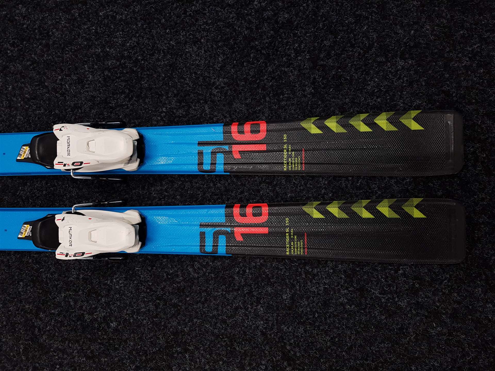 Použité lyže VOLKL Racetiger SL  + viazanie Marker 7.0