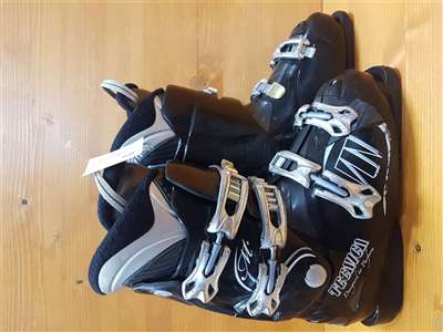 Použité lyžiarky TECNICA M+