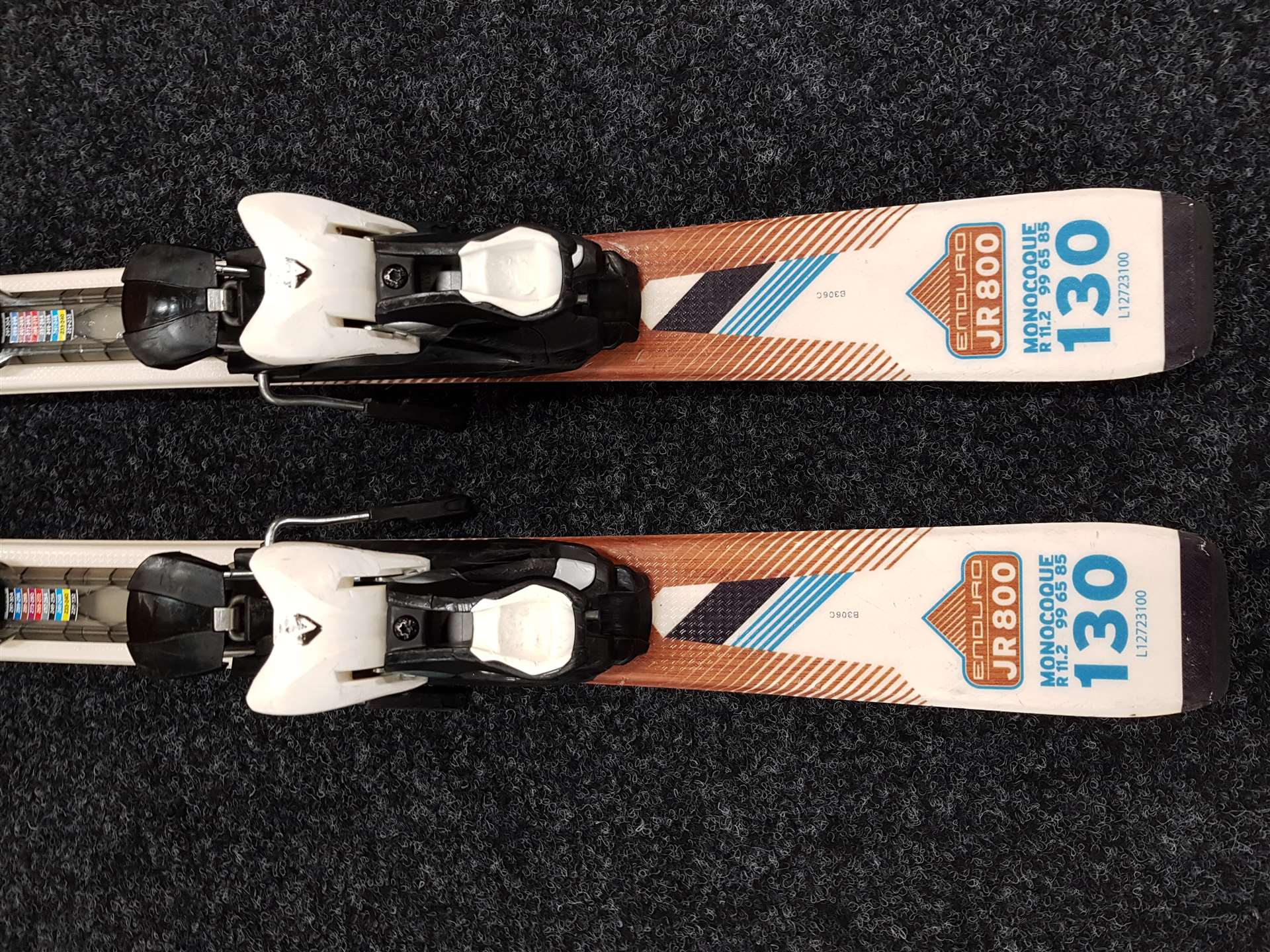 Použité lyže SALOMON Enduro JR 800 +  viazanie Salomon 7