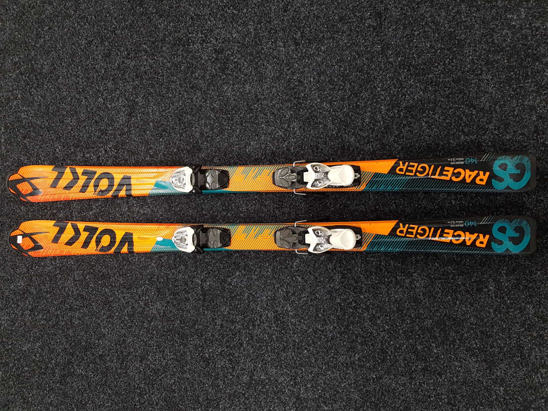 Použité lyže VOLKL Racetiger GS + viazanie Marker 4,5