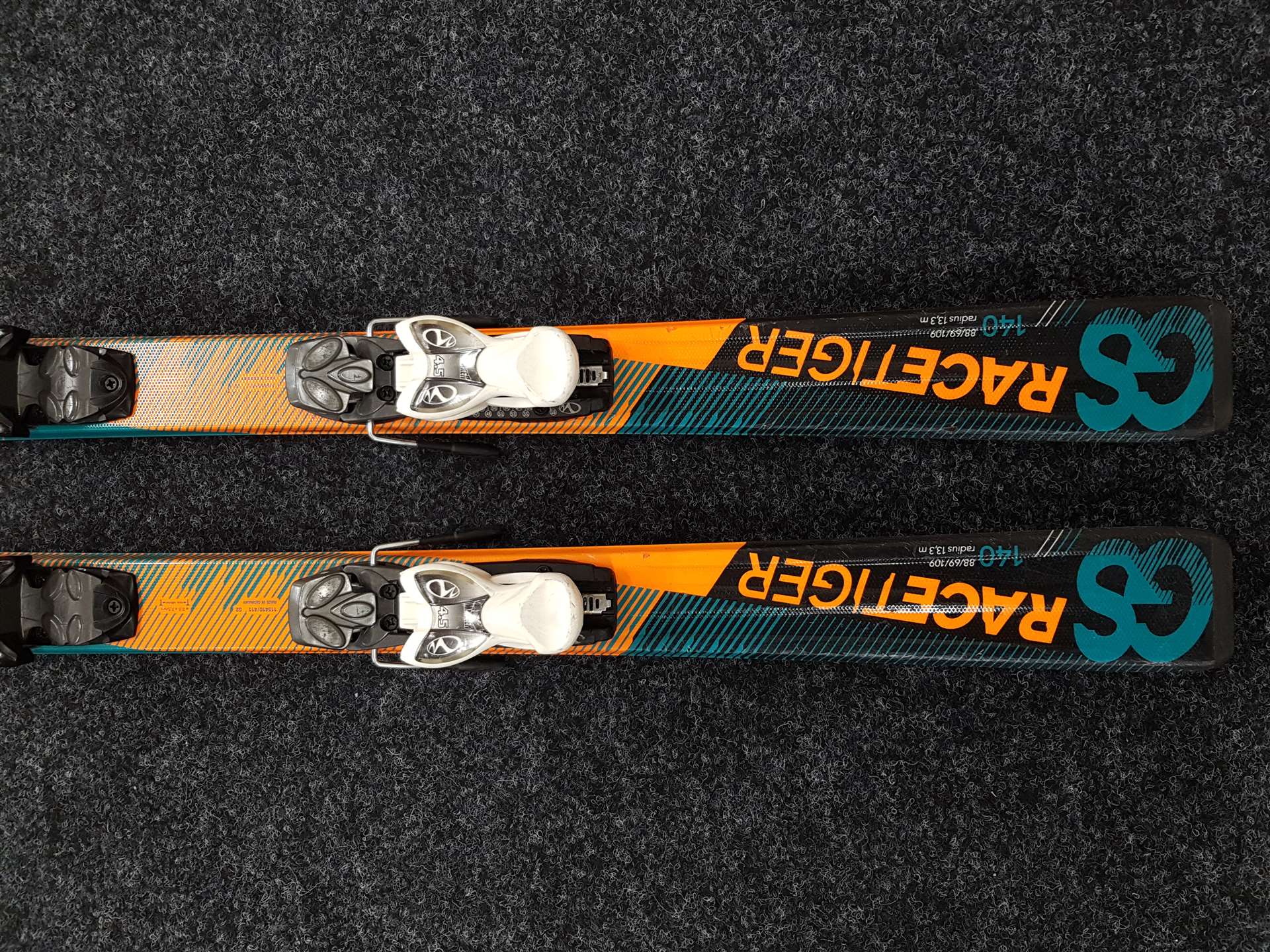 Použité lyže VOLKL Racetiger GS + viazanie Marker 4,5
