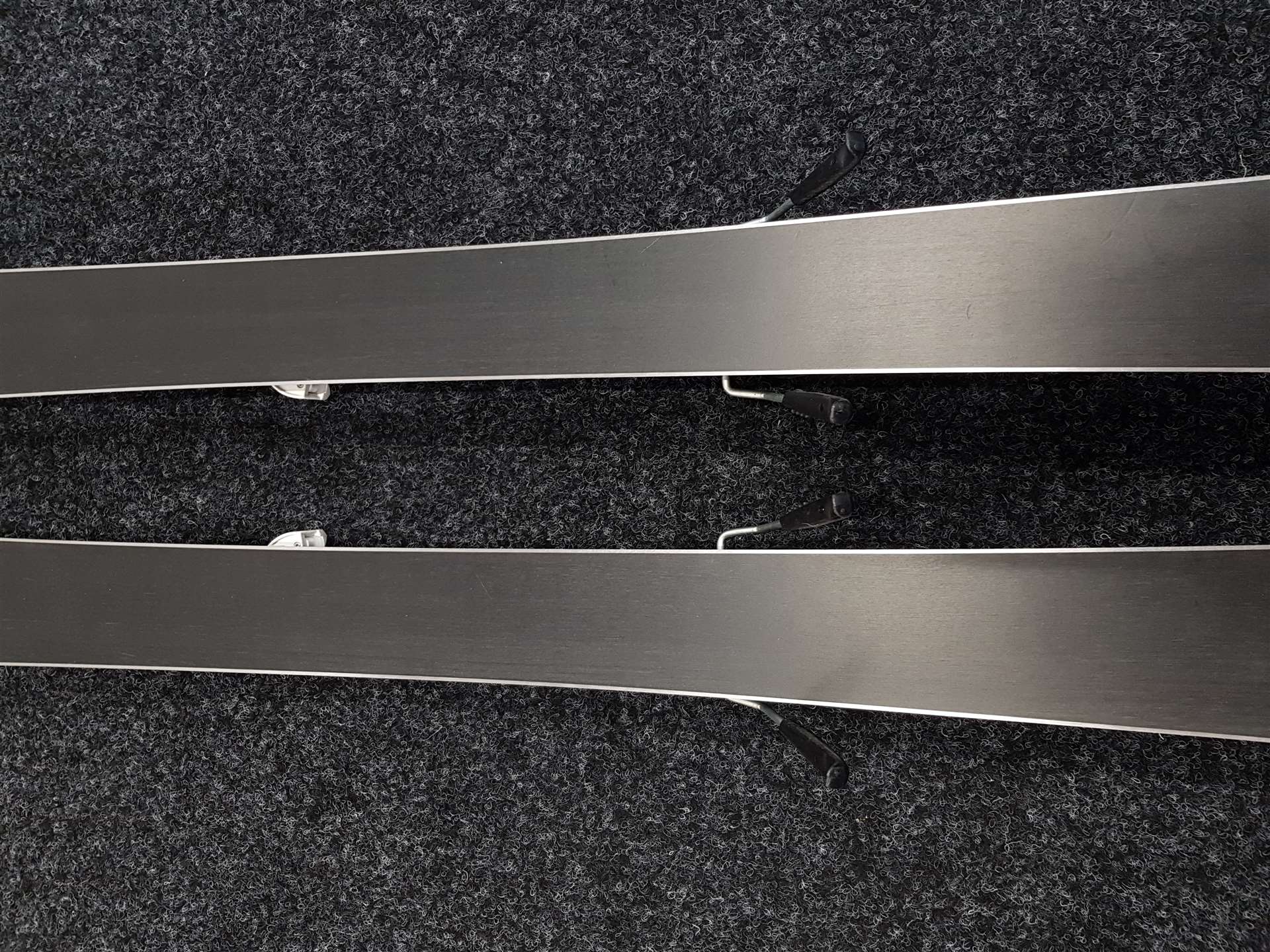 Použité lyže SPORTEN Apollo  + viazanie Tyrolia PR 11