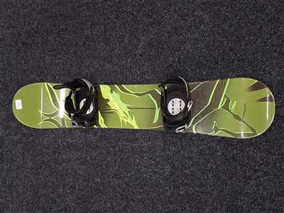 Použitý snowboard RADICAL Maple + viazanie  HC2 Fifty veľkosť M