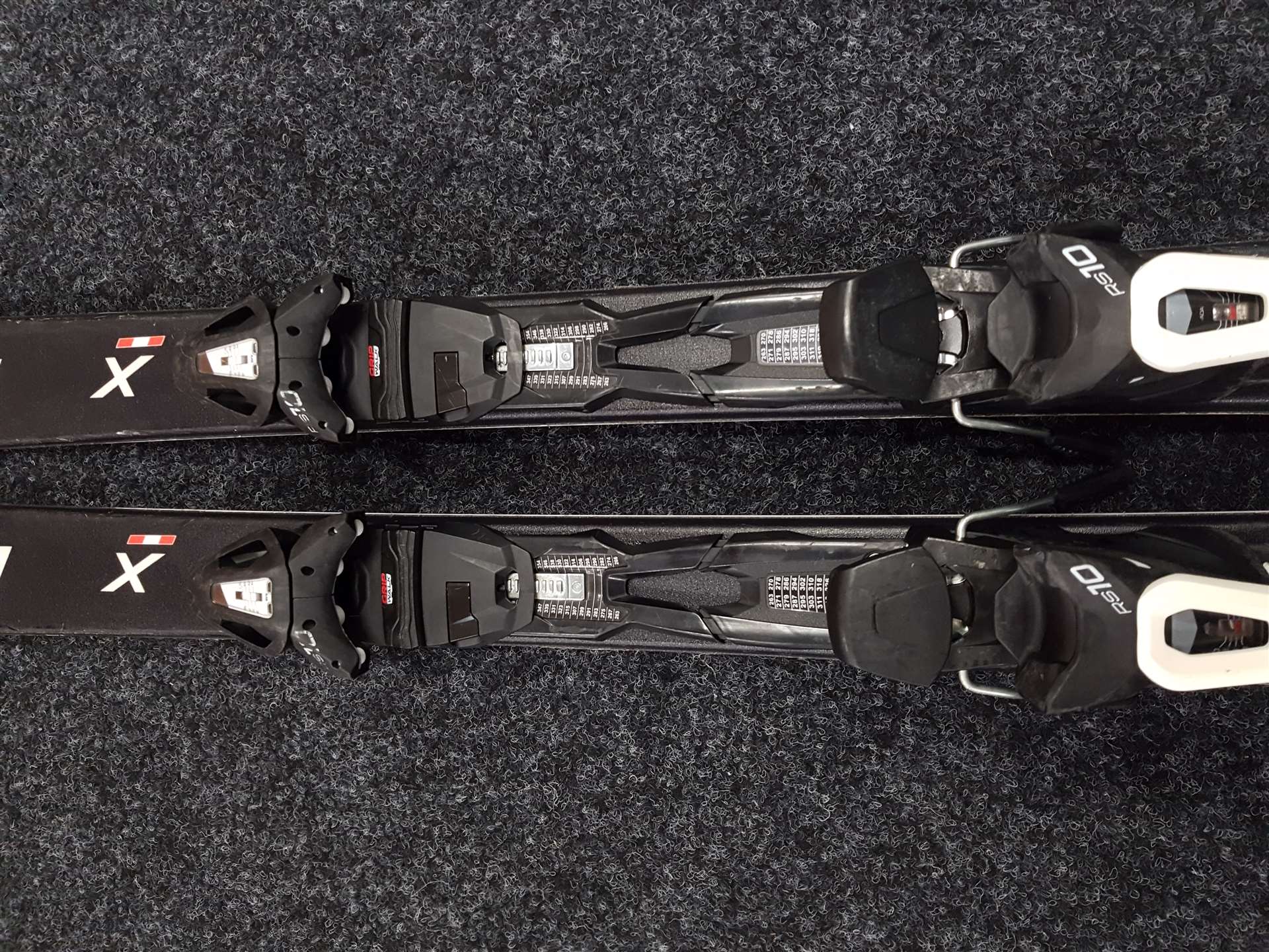 Použité lyže FISCHER RC ONE + viazanie Fischer RS 10