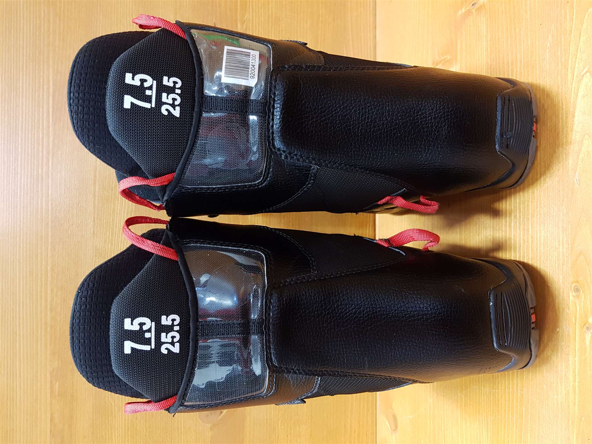 Použité snowboardové topánky BURTON Progression M