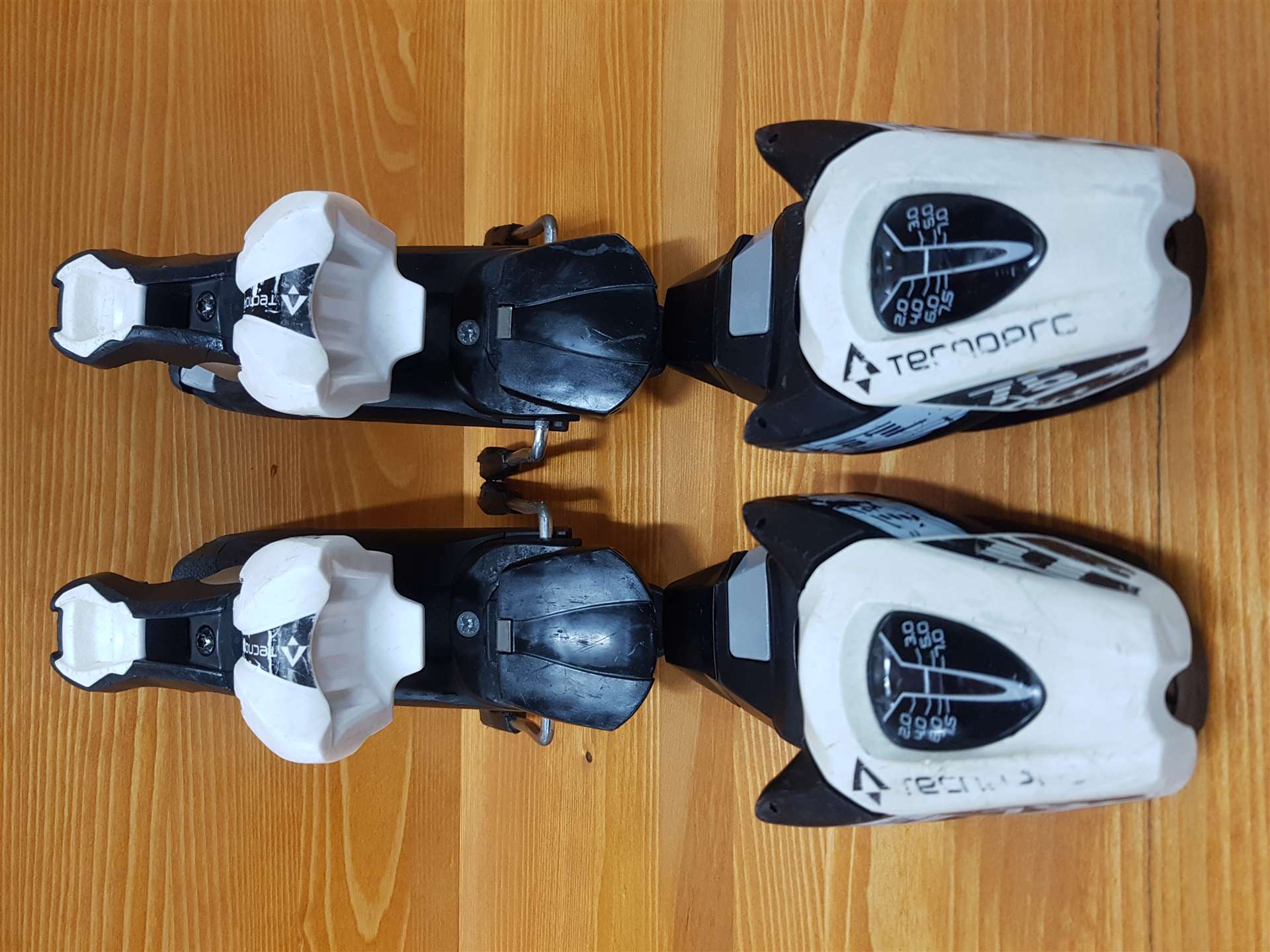 Použité viazanie Tecnopro TL 75 (7,5 DIN)