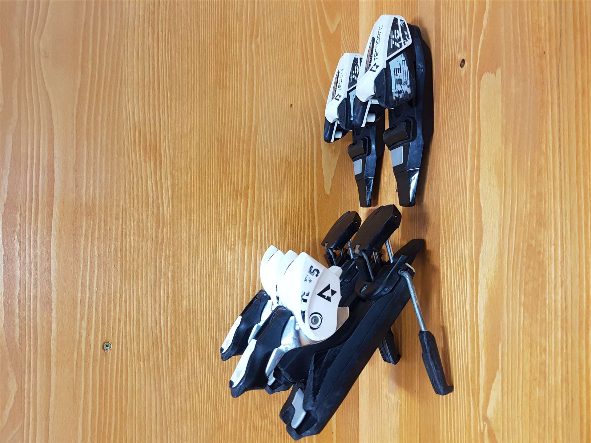 Použité viazanie Tecnopro TL 75 (7,5 DIN)