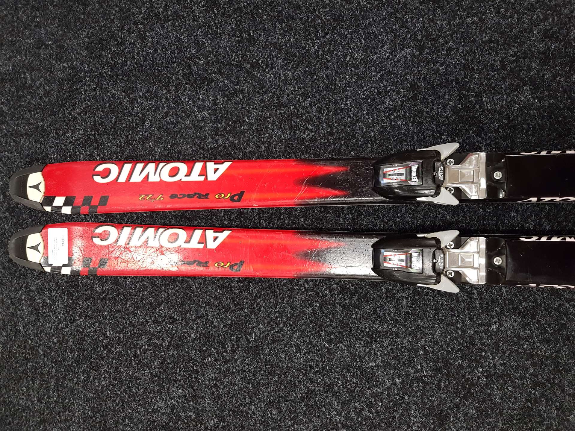 Použité lyže Atomic PRO race 7'22 + viazanie Marker M3