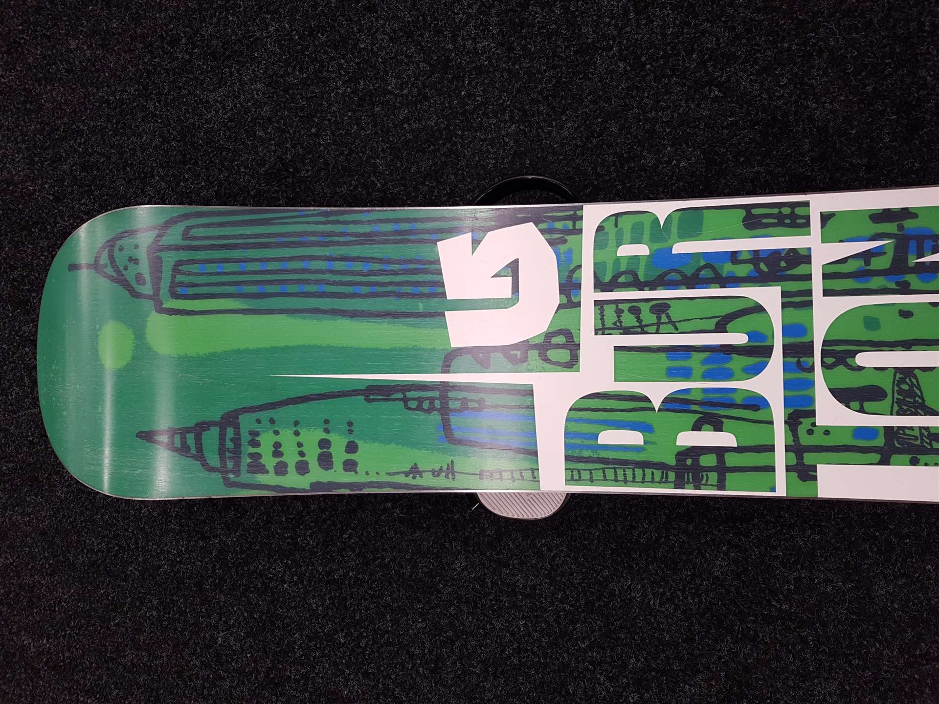 Použitý snowboard BURTON Elite + viazanie Burton veľkosť L