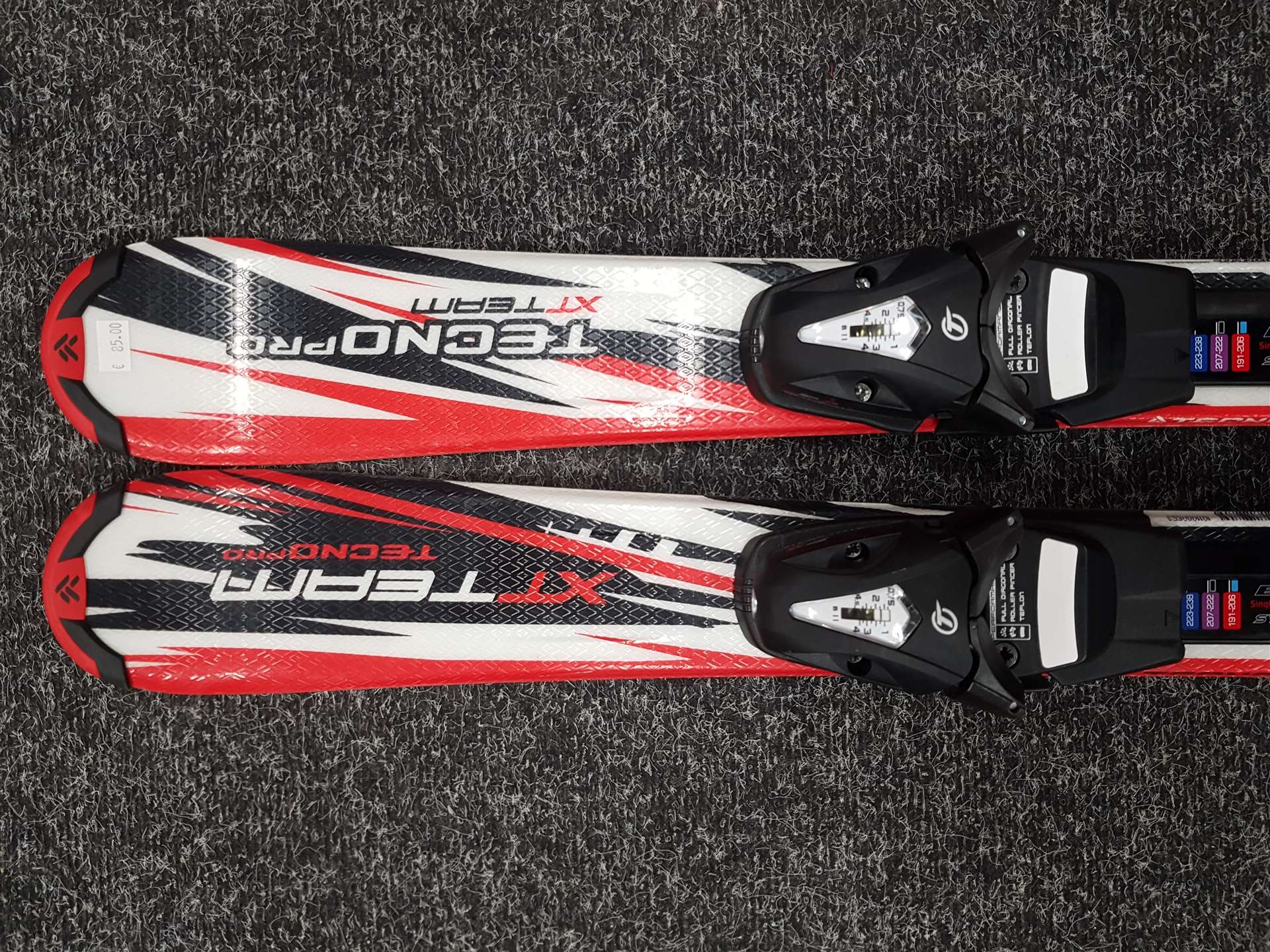 Použité lyže  TECNOPRO XT TEAM