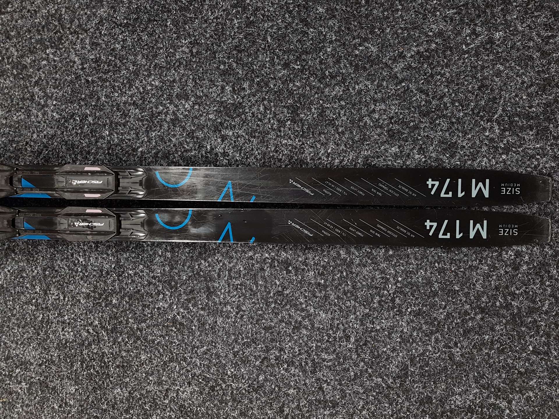 Použité bežecké lyže Fischer NC Twinskin Cruiser + NNN viazanie Fischer