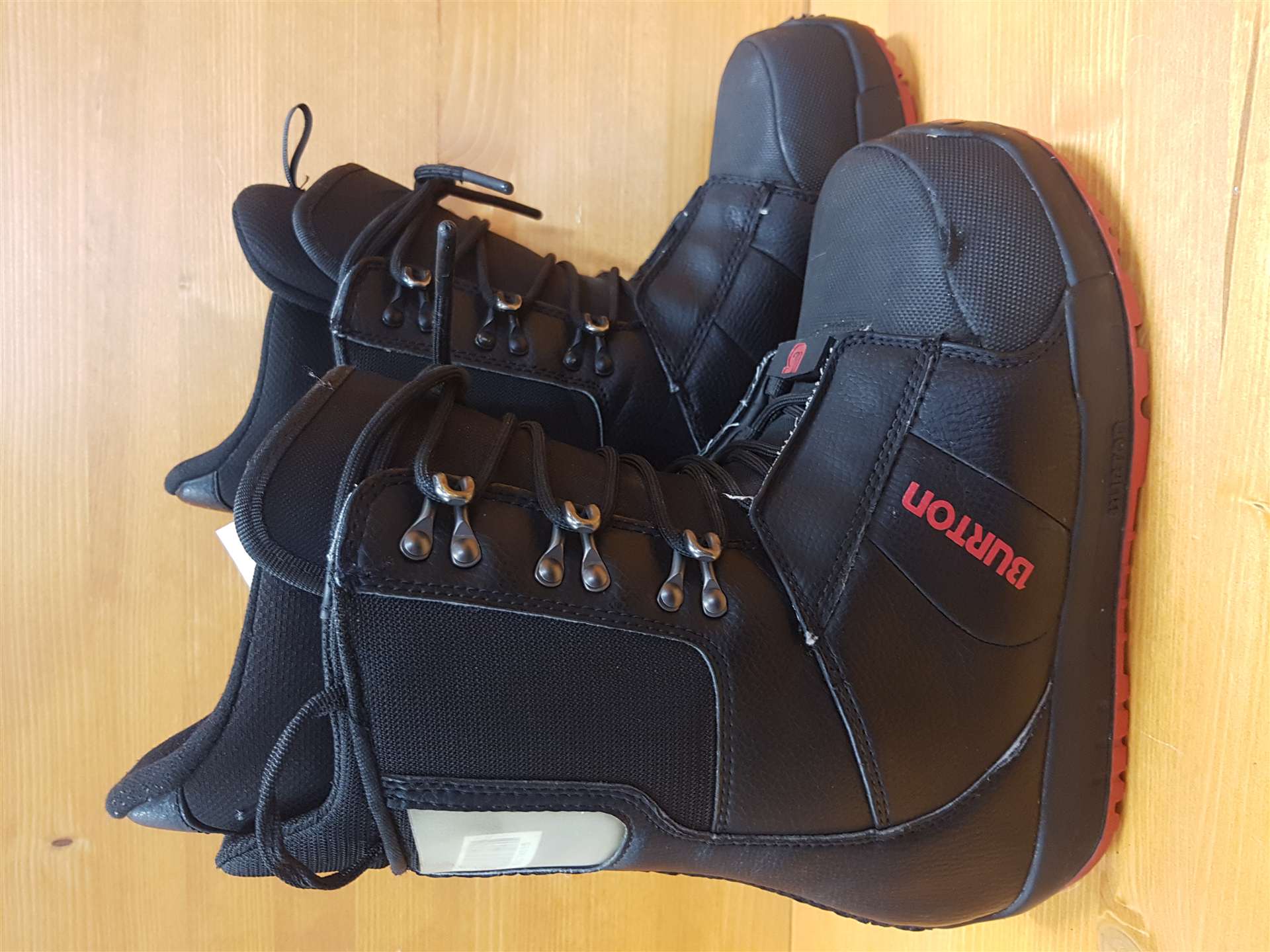 Použité snowboardové topánky BURTON Progression