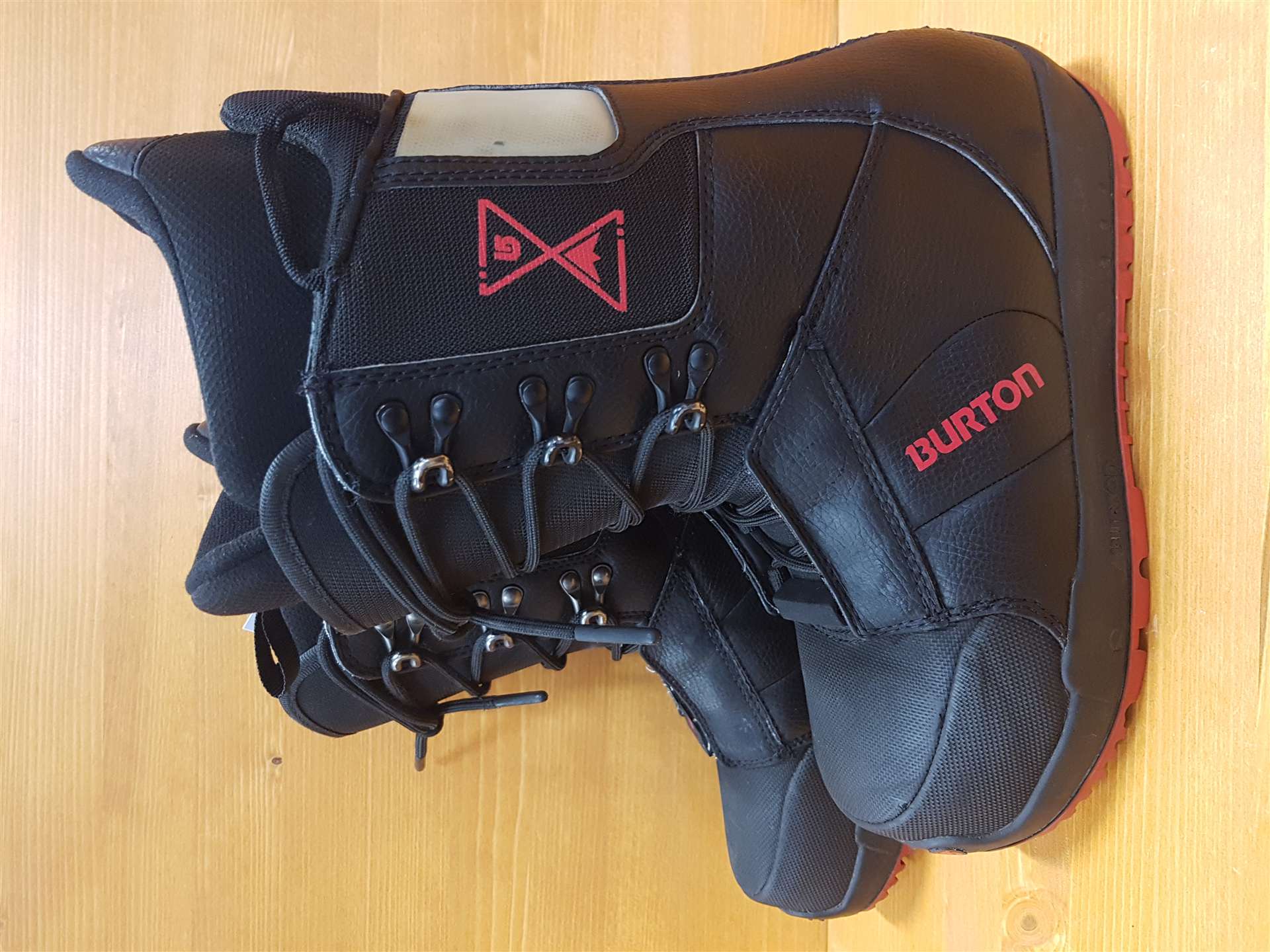 Použité snowboardové topánky BURTON Progression