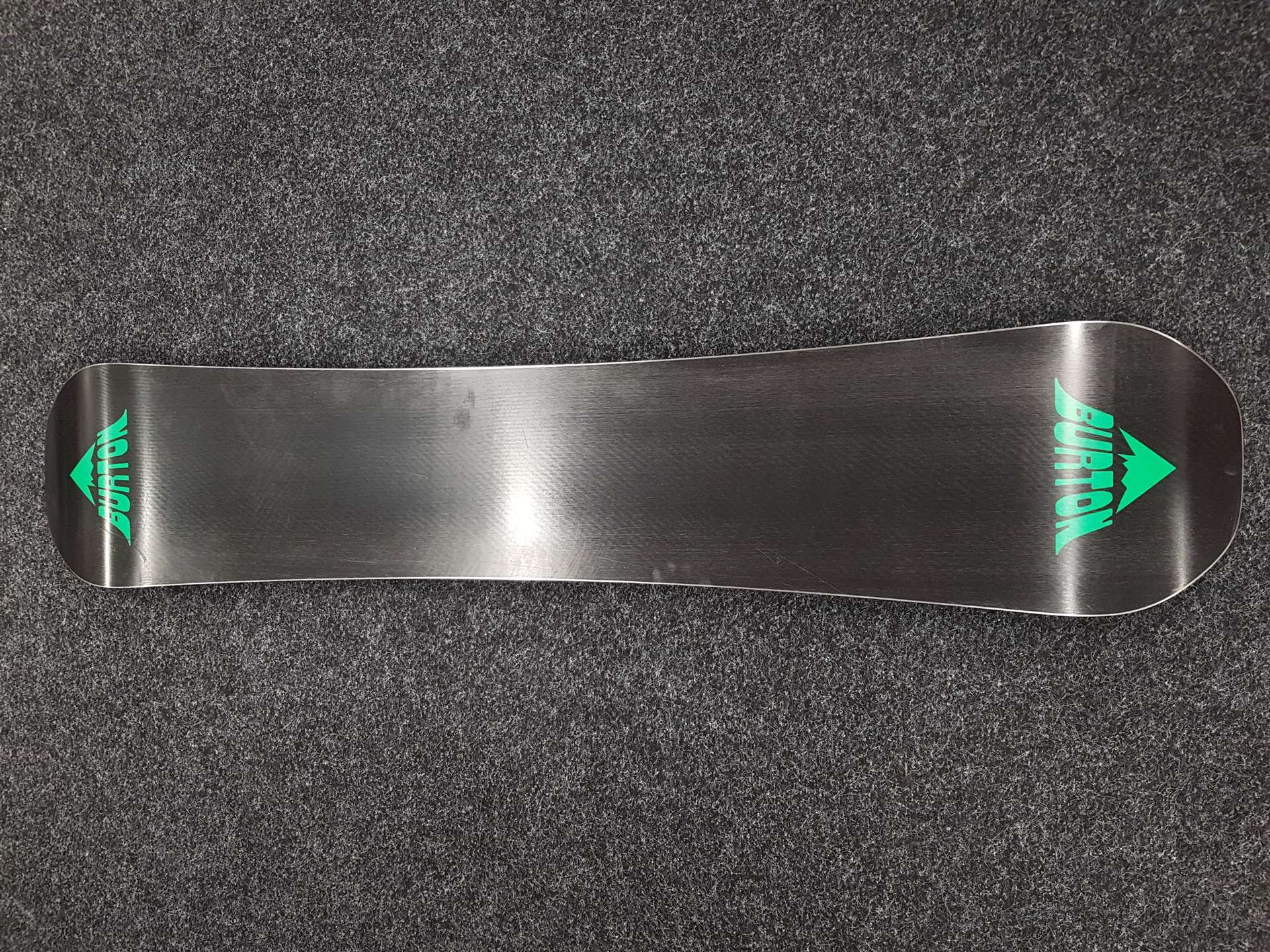 Použitý snowboard BURTON Radius 160W