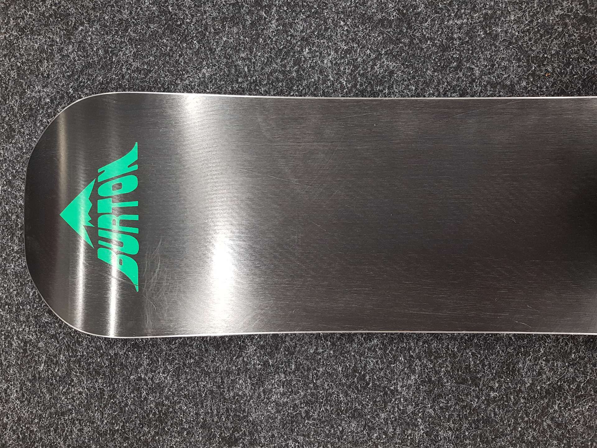 Použitý snowboard BURTON Radius 160W