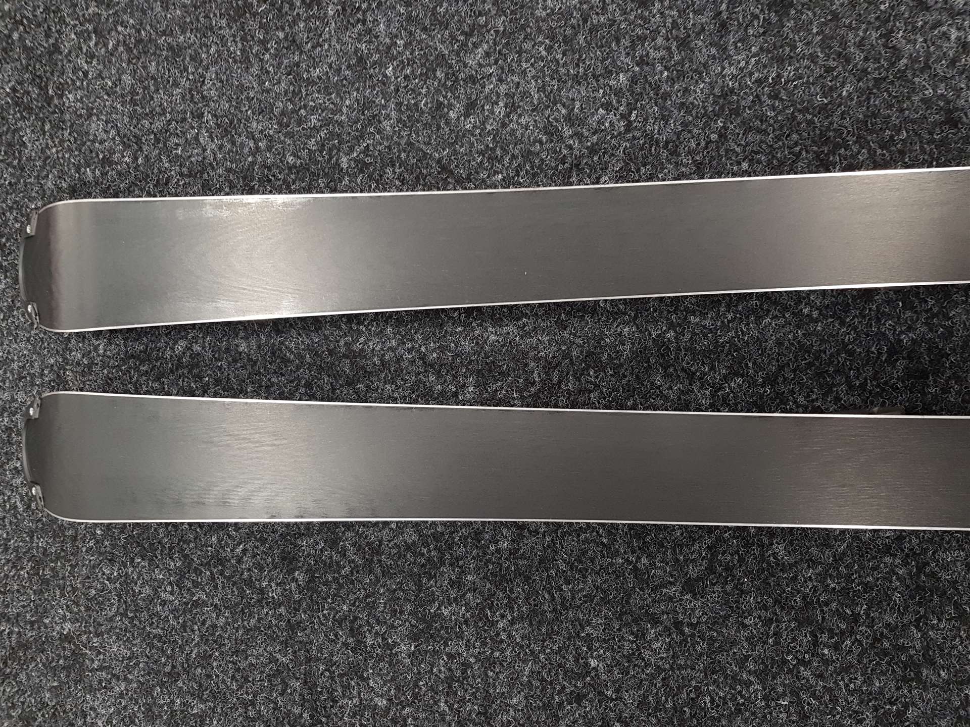 Použité lyže VOLKL Racetiger JR  + viazanie Marker 7.0