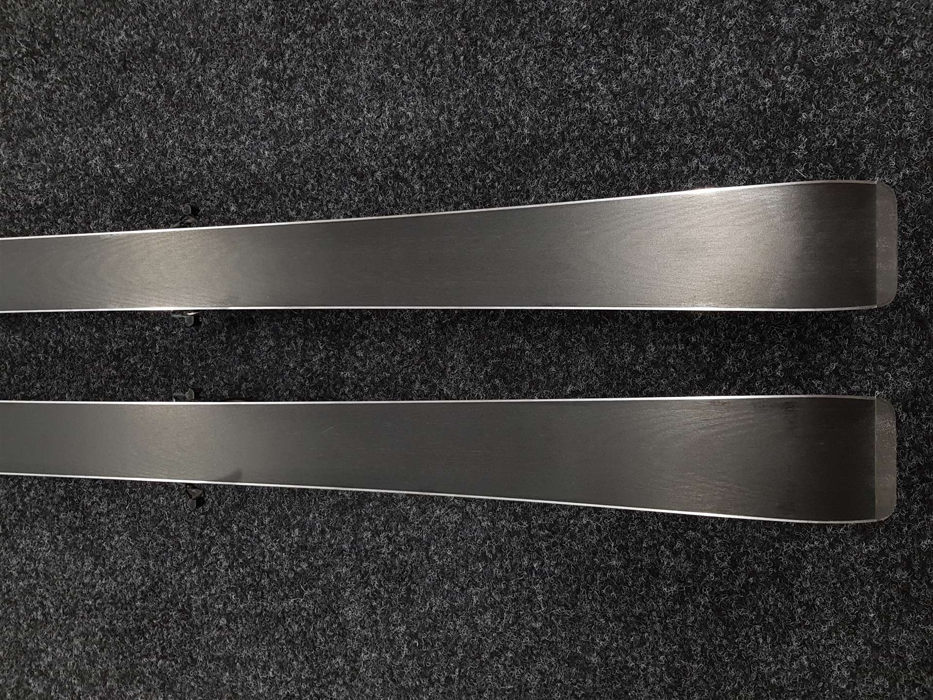 Použité lyže VOLKL Racetiger JR  + viazanie Marker 7.0