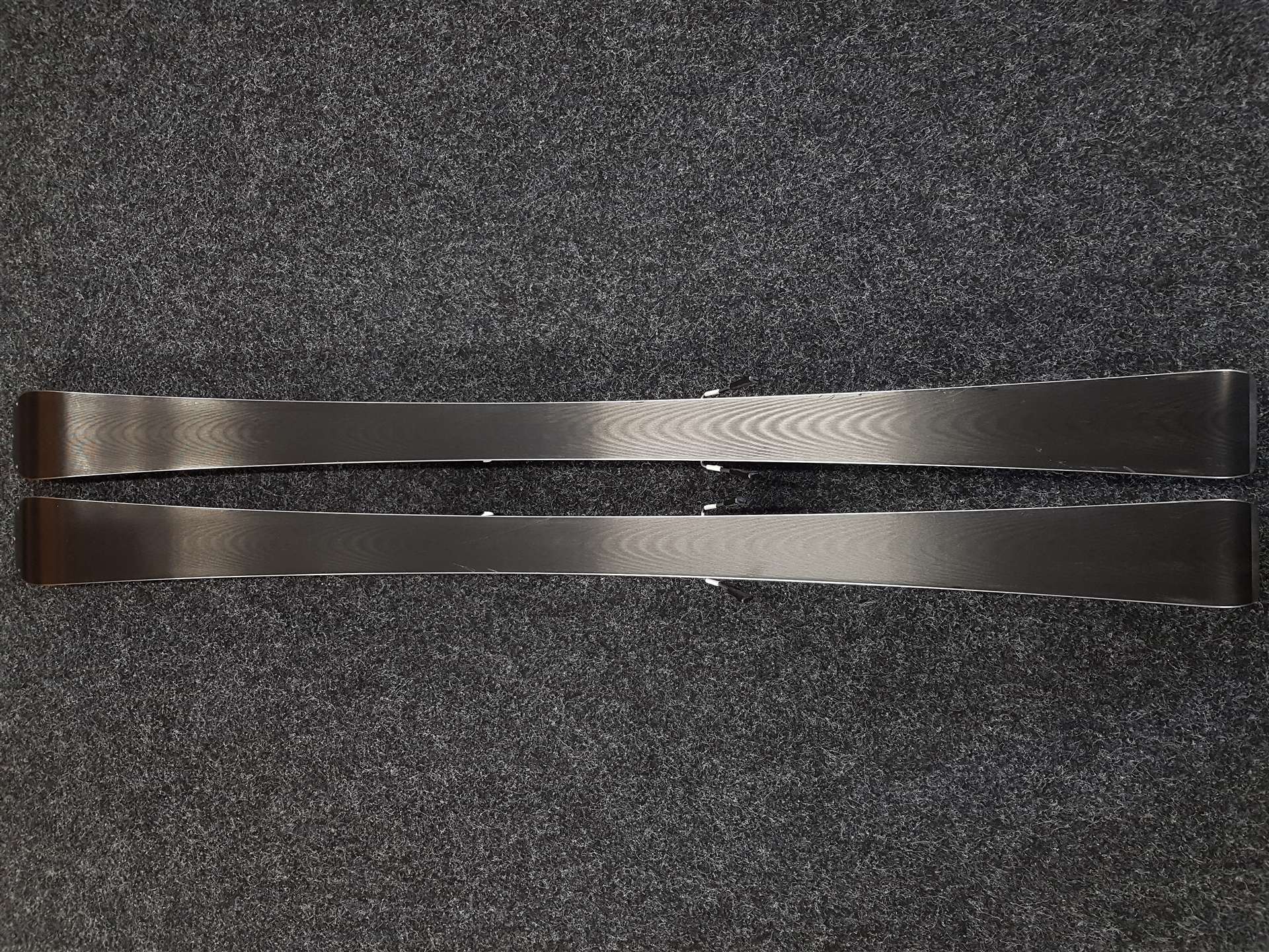 Použité lyže ROSSIGNOL PURSUIT + viazanie Rossignol 110