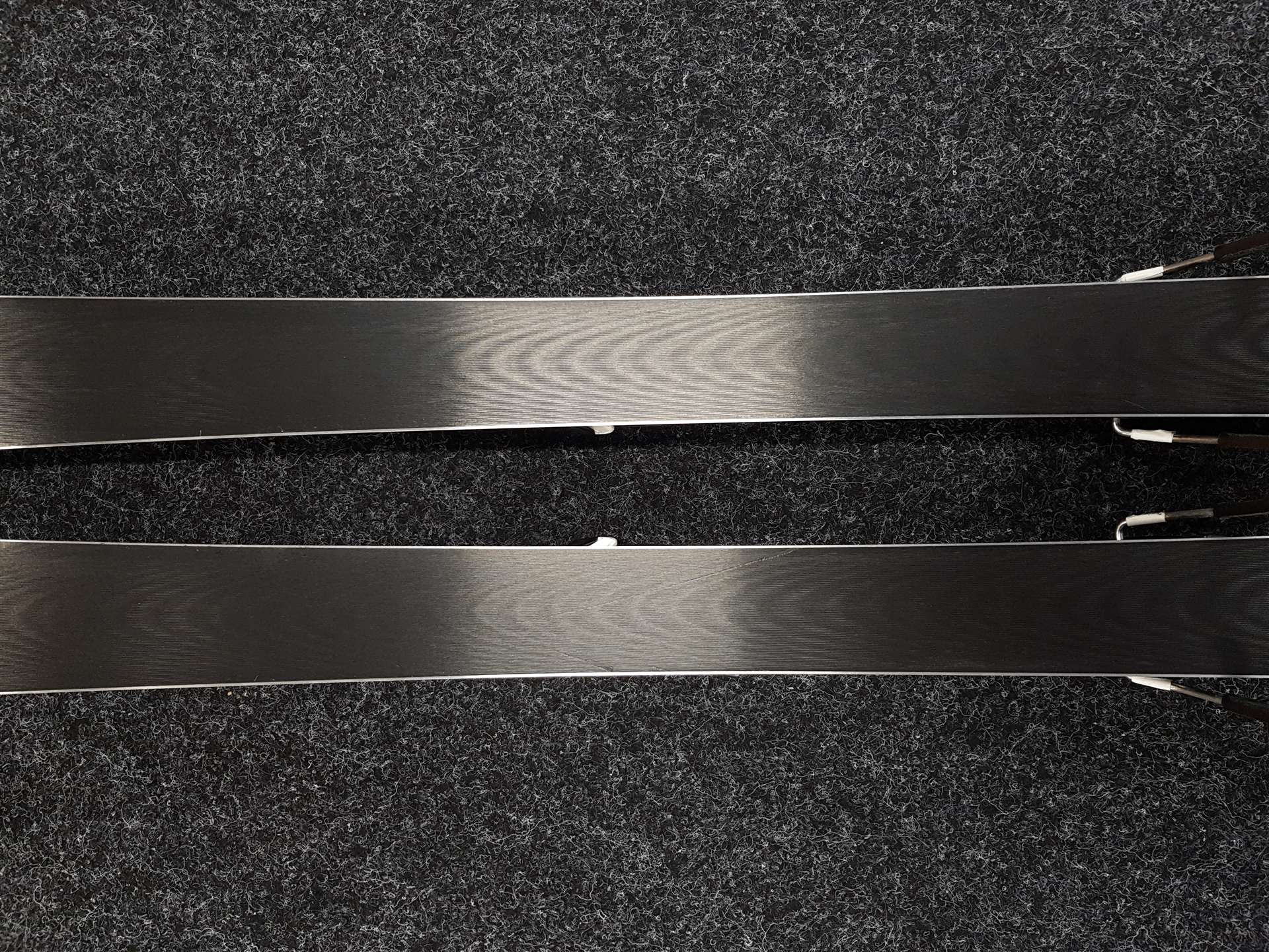 Použité lyže ROSSIGNOL PURSUIT + viazanie Rossignol 110