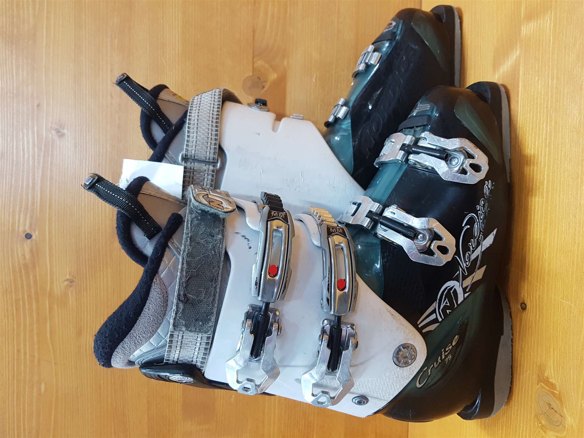 Použité lyžiarky NORDICA Cruise SW 75