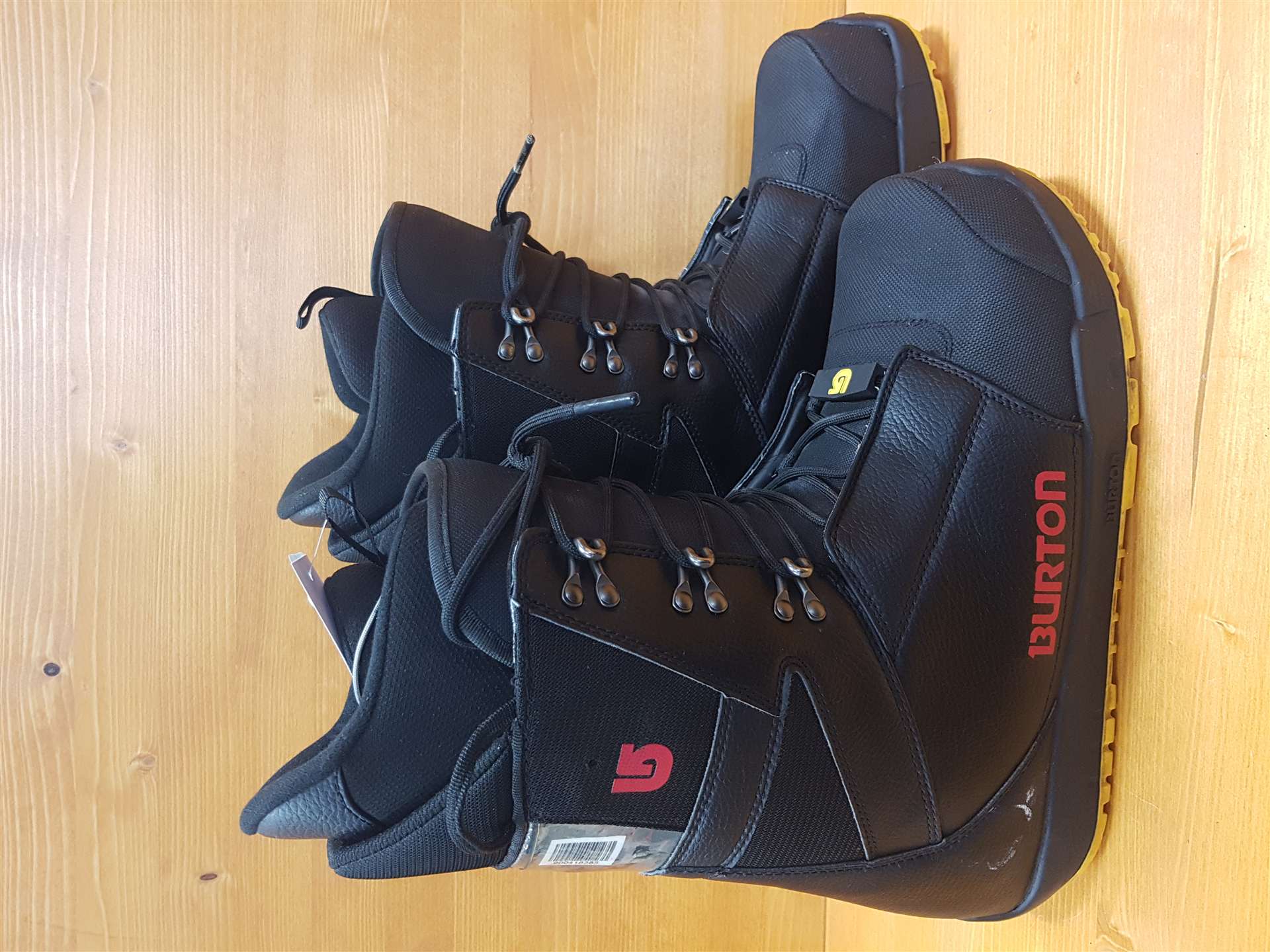 Použité snowboardové topánky BURTON Progression