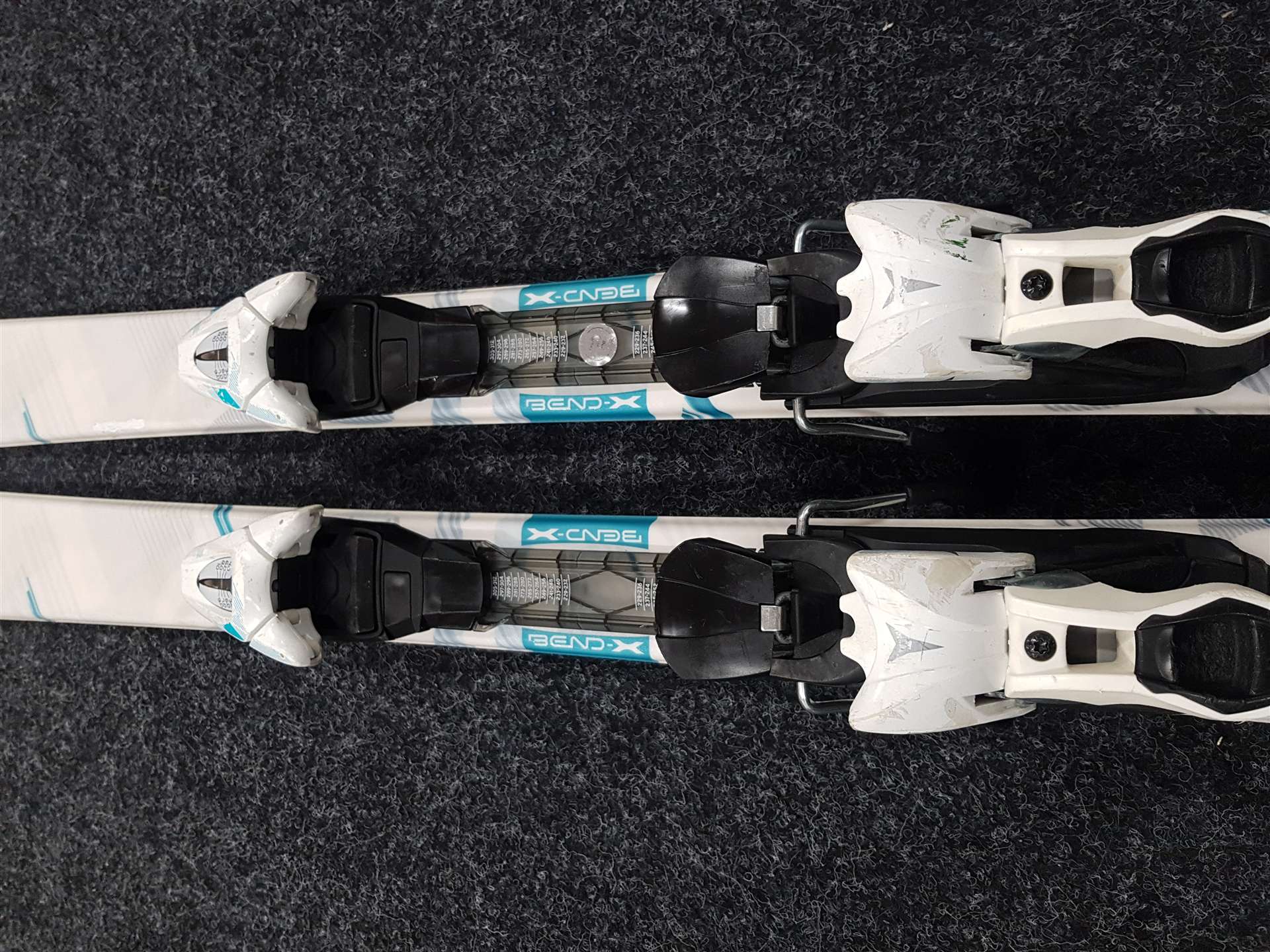Použité lyže ATOMIC Cloud 8 + viazanie Atomic 10