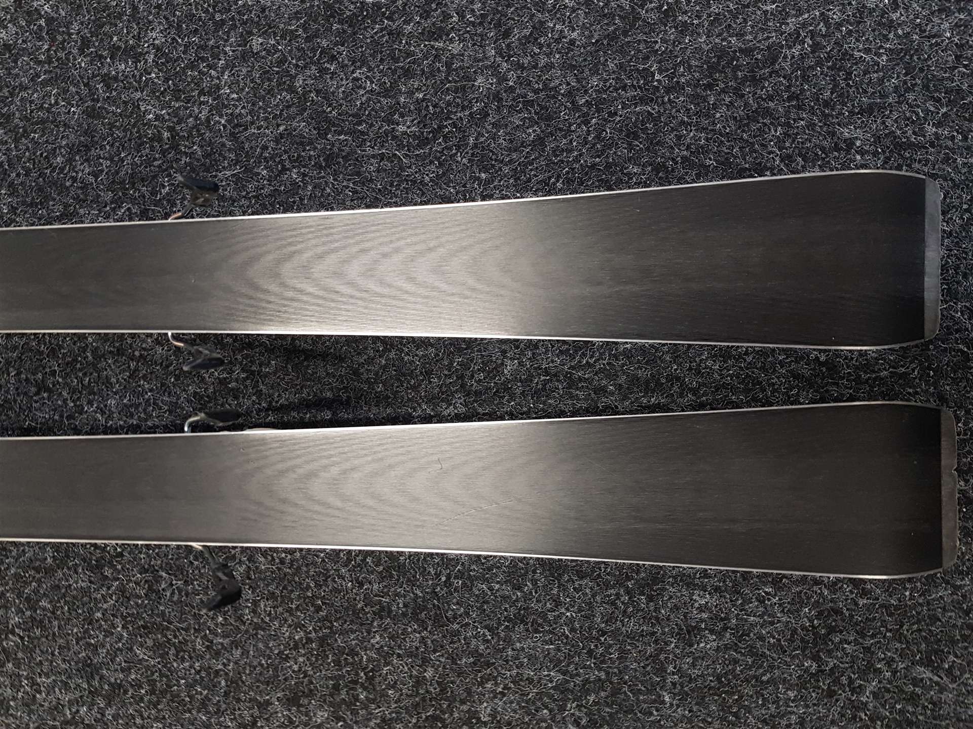 Použité lyže ATOMIC REDSTER SC + viazanie Atomic10