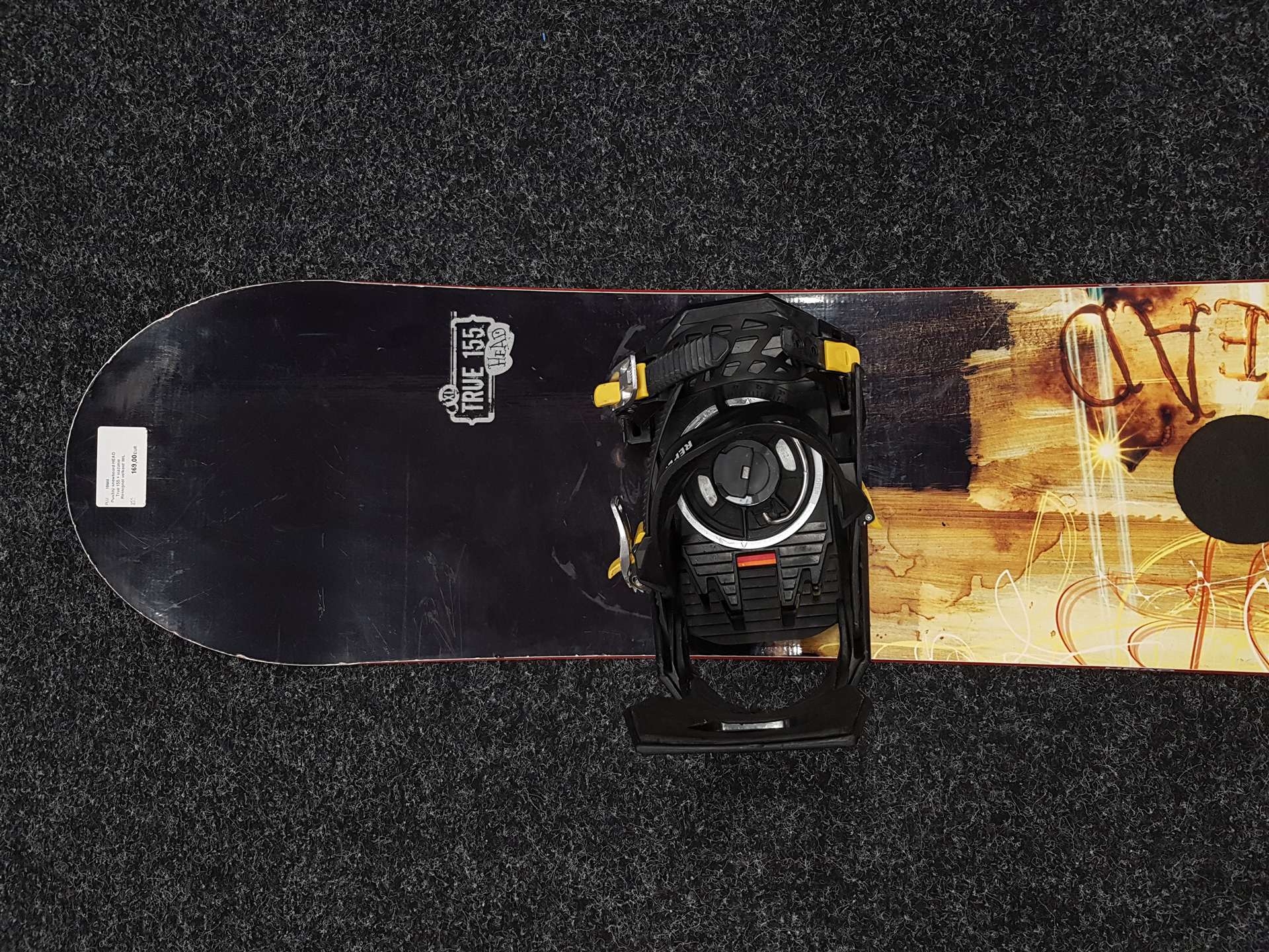 Použitý snowboard HEAD True 155 + viazanie  Rossignol veľkosť M/L