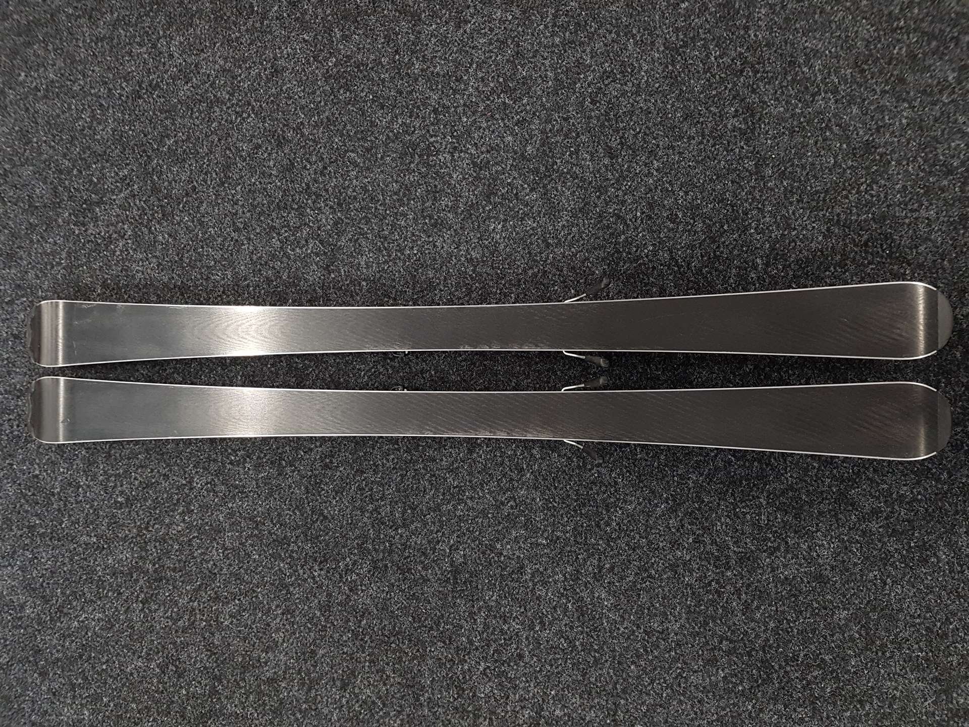 Použité lyže HEAD Super Shape + viazanie Tyrolia SLR 7.5