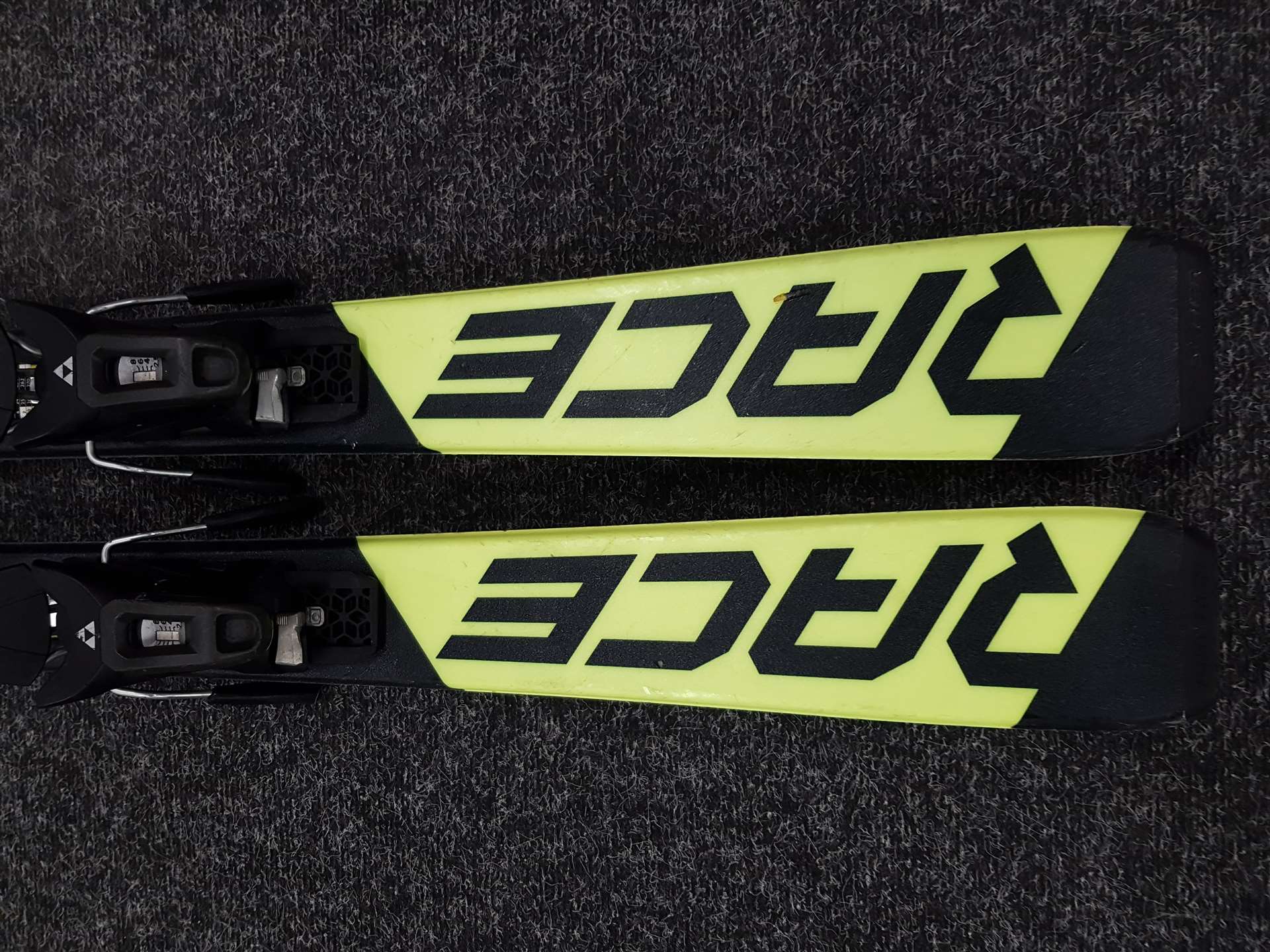 Použité lyže FISCHER XTR RACE