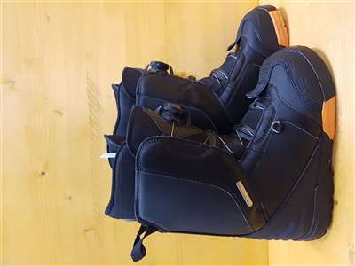 Použité snowboardové topánky Rossignol Excite Boa