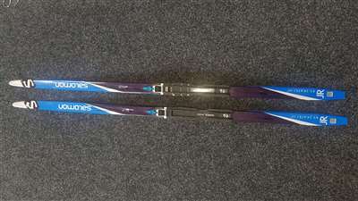 Jazdené bežecké lyže Salomon RS JR Skate + NNN viazanie Salomon Prolink. 