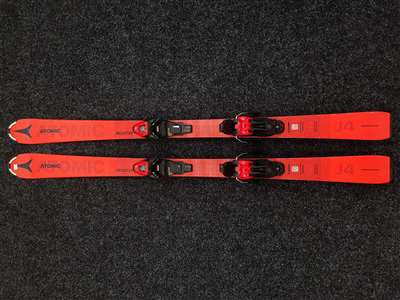 Použité lyže ATOMIC Redster + viazanie Atomic 6