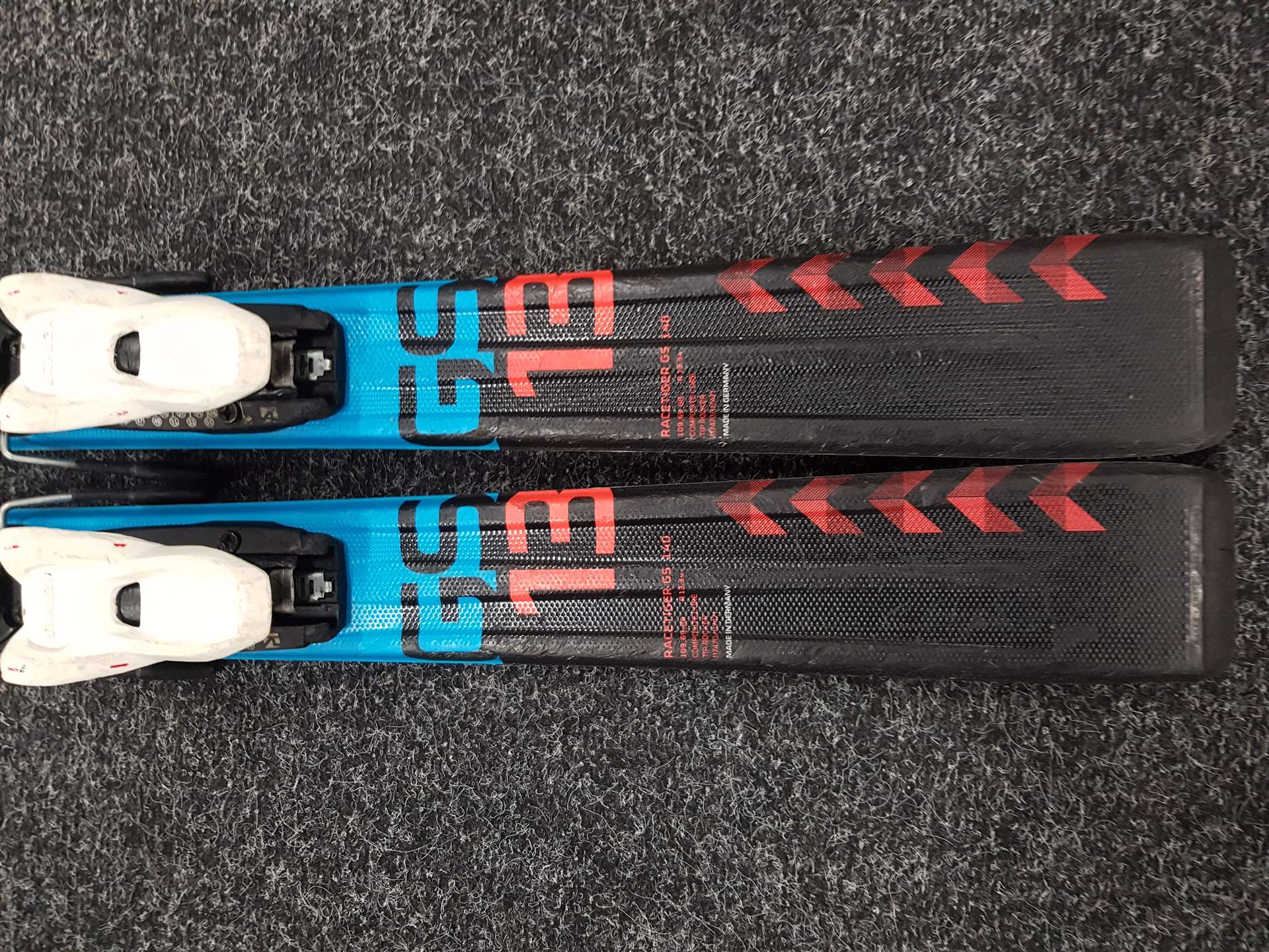 Použité lyže Volkl Racetiger Gs