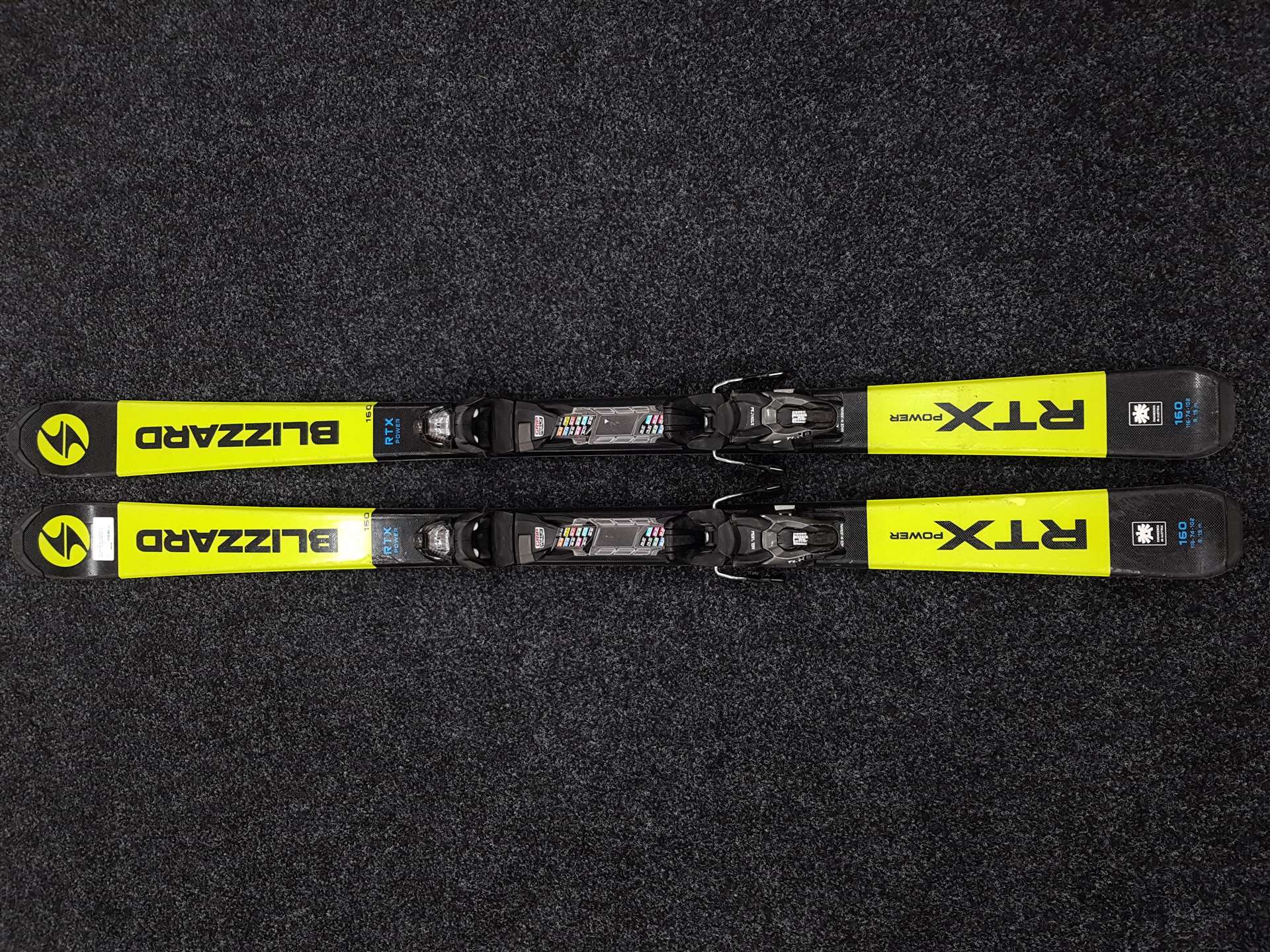 Použité lyže BLIZZARD RTX Power +  viazanie Marker 10 TLT