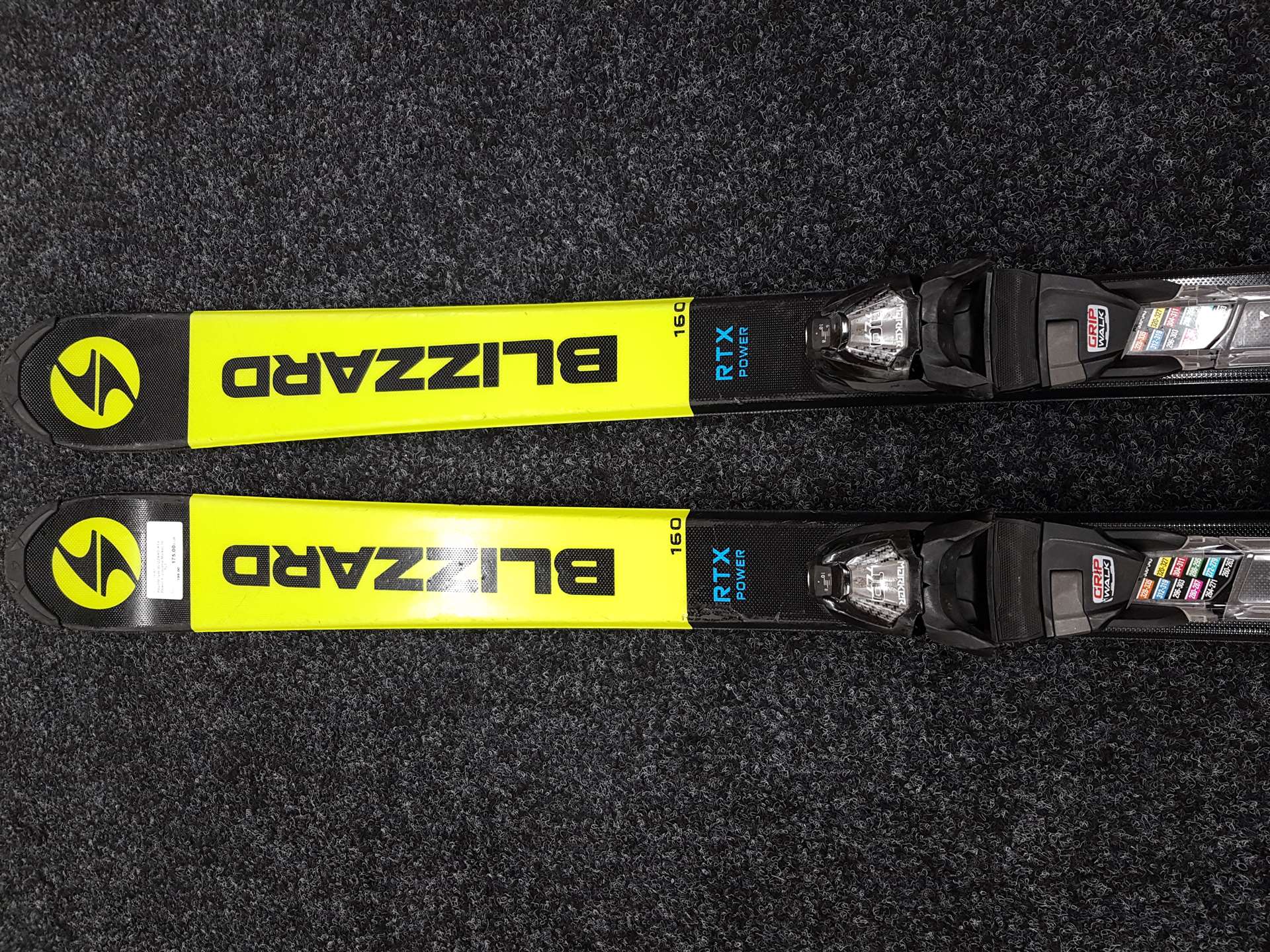 Použité lyže BLIZZARD RTX Power +  viazanie Marker 10 TLT