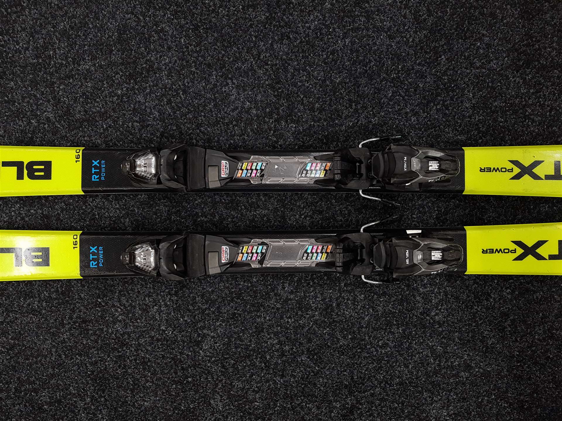 Použité lyže BLIZZARD RTX Power +  viazanie Marker 10 TLT