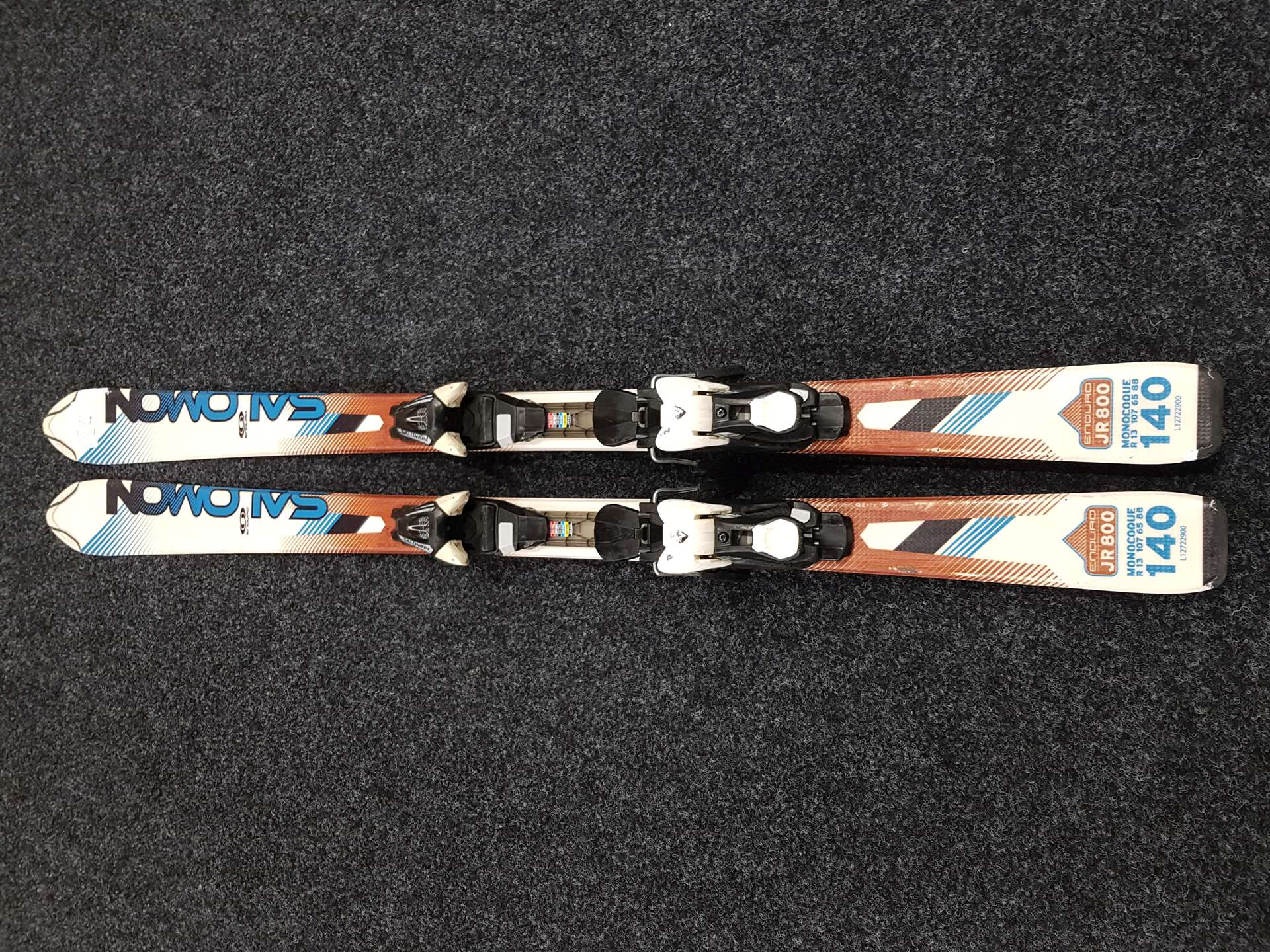 Použité lyže SALOMON Enduro Jr + viazanie Salomon 7.0