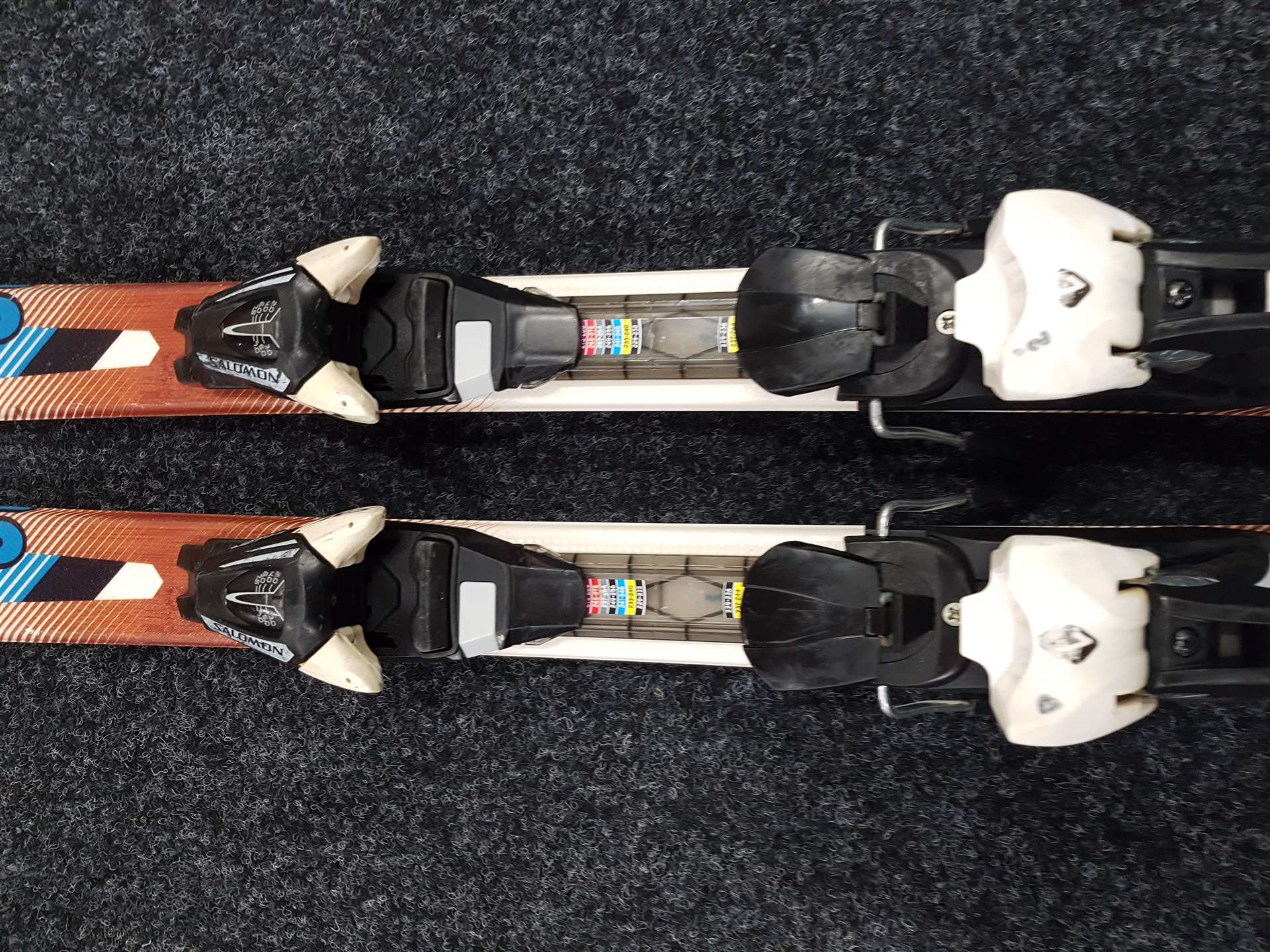 Použité lyže SALOMON Enduro Jr + viazanie Salomon 7.0