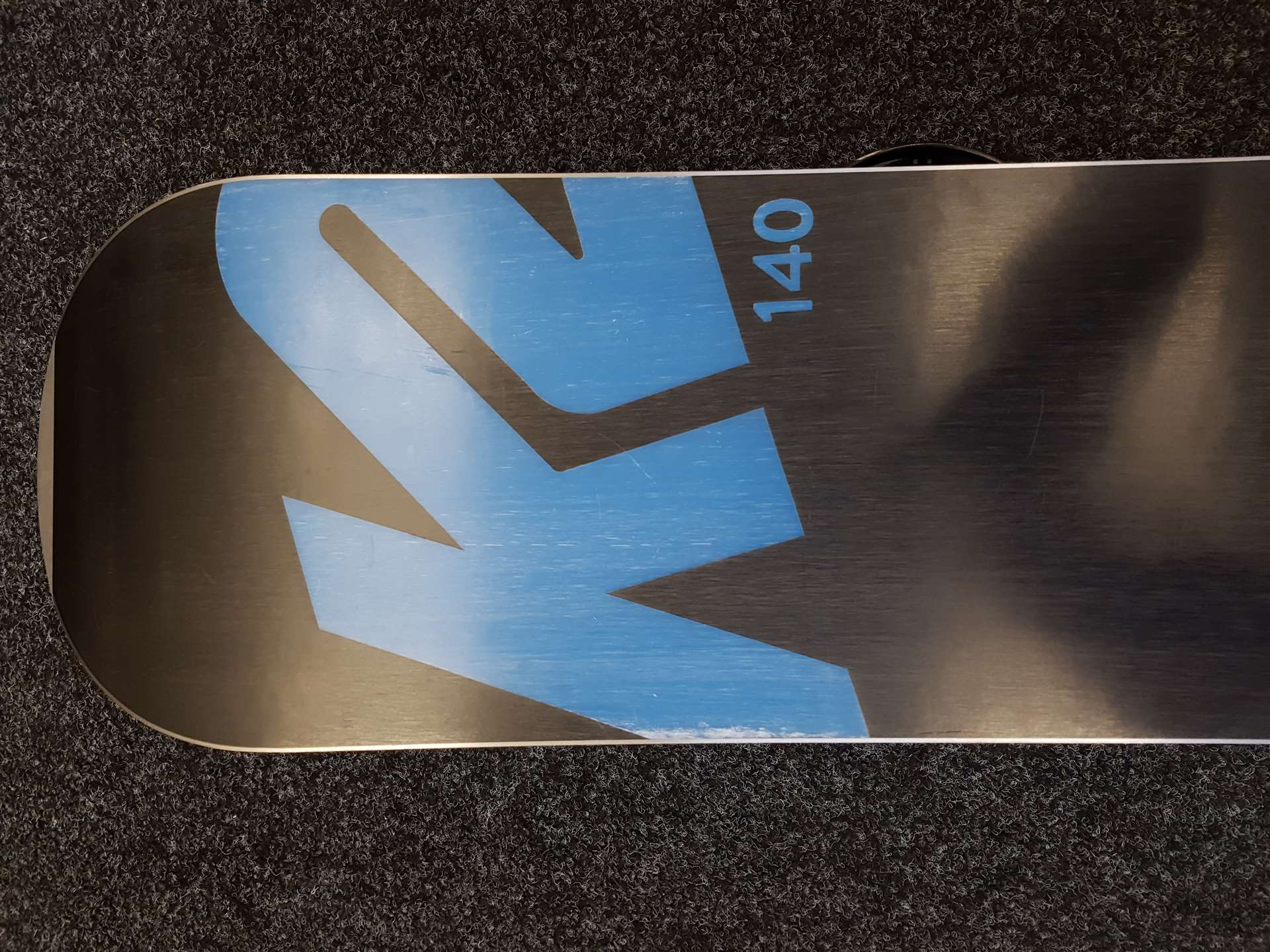 Použitý snowboard K2 Snow Boarding + viazanie Burton veľkosť S