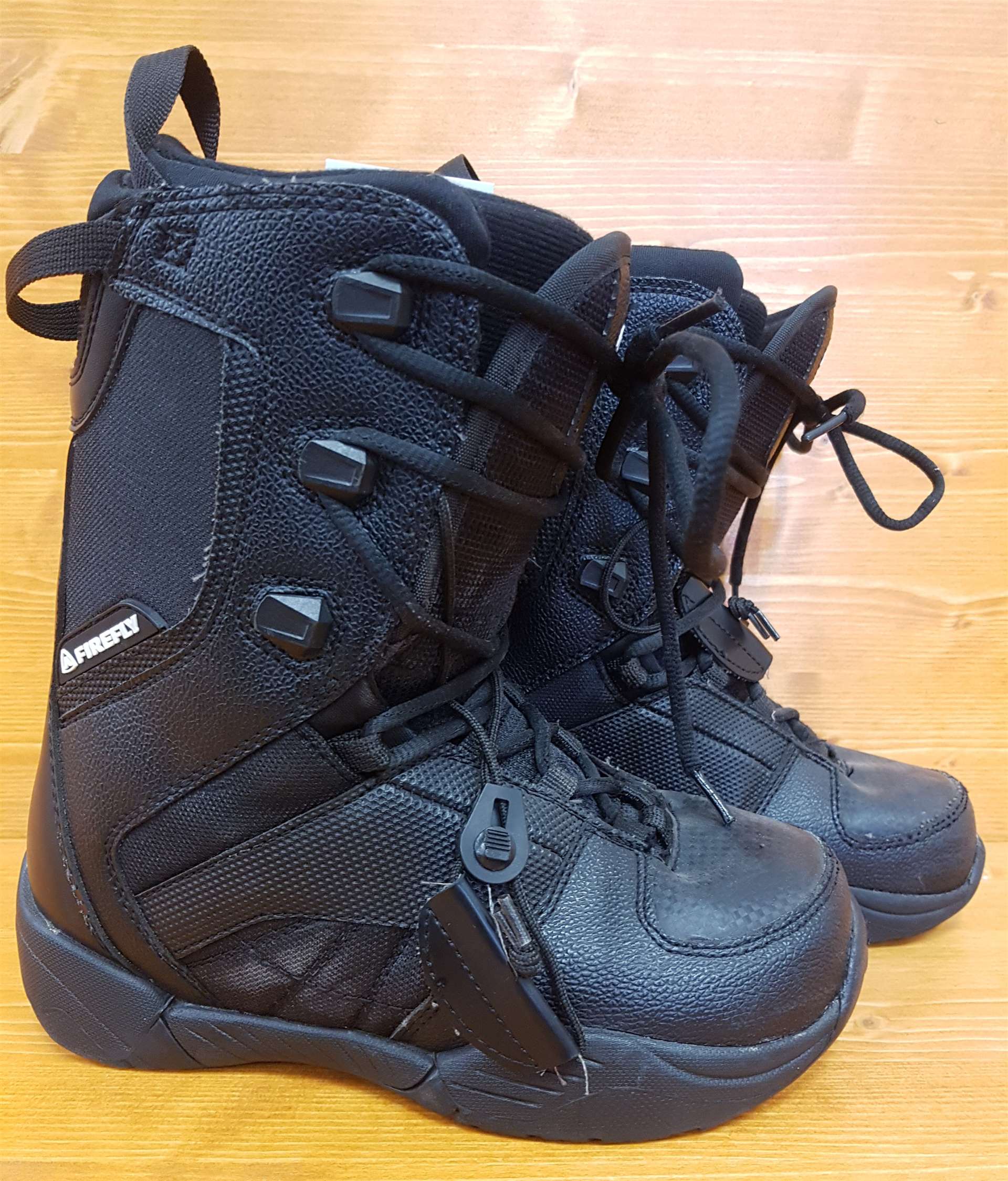 Použité snowboardové topánky FIREFLY