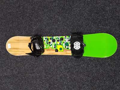 Použitý snowboard BURTON Ride + viazanie  Intercharger veľkosť S/M