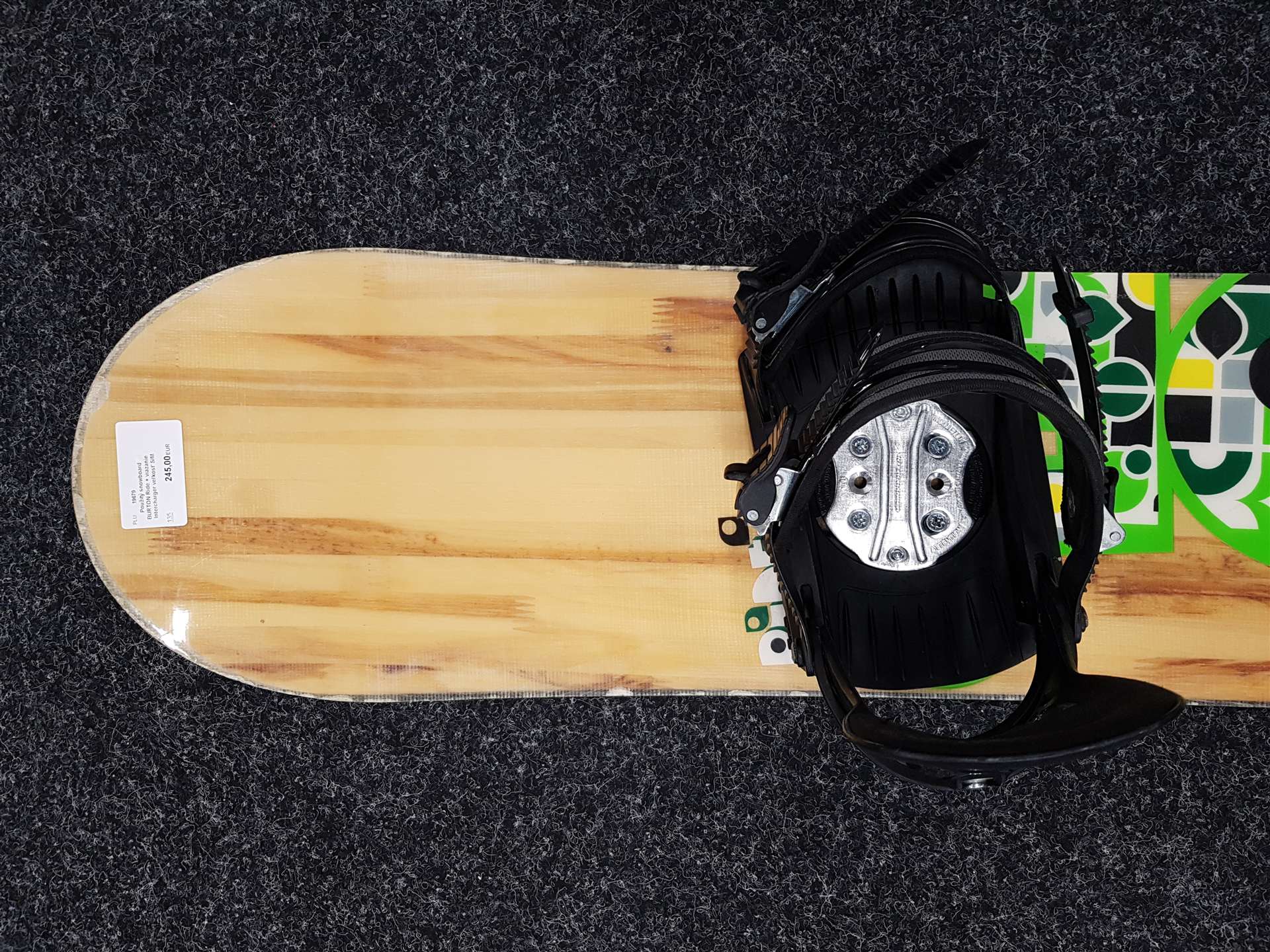 Použitý snowboard BURTON Ride + viazanie  Intercharger veľkosť S/M