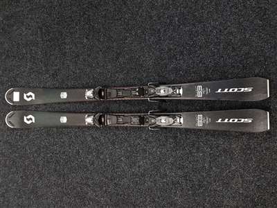 Použité lyže SCOTT Slight 83 + viazanie Scott  M10